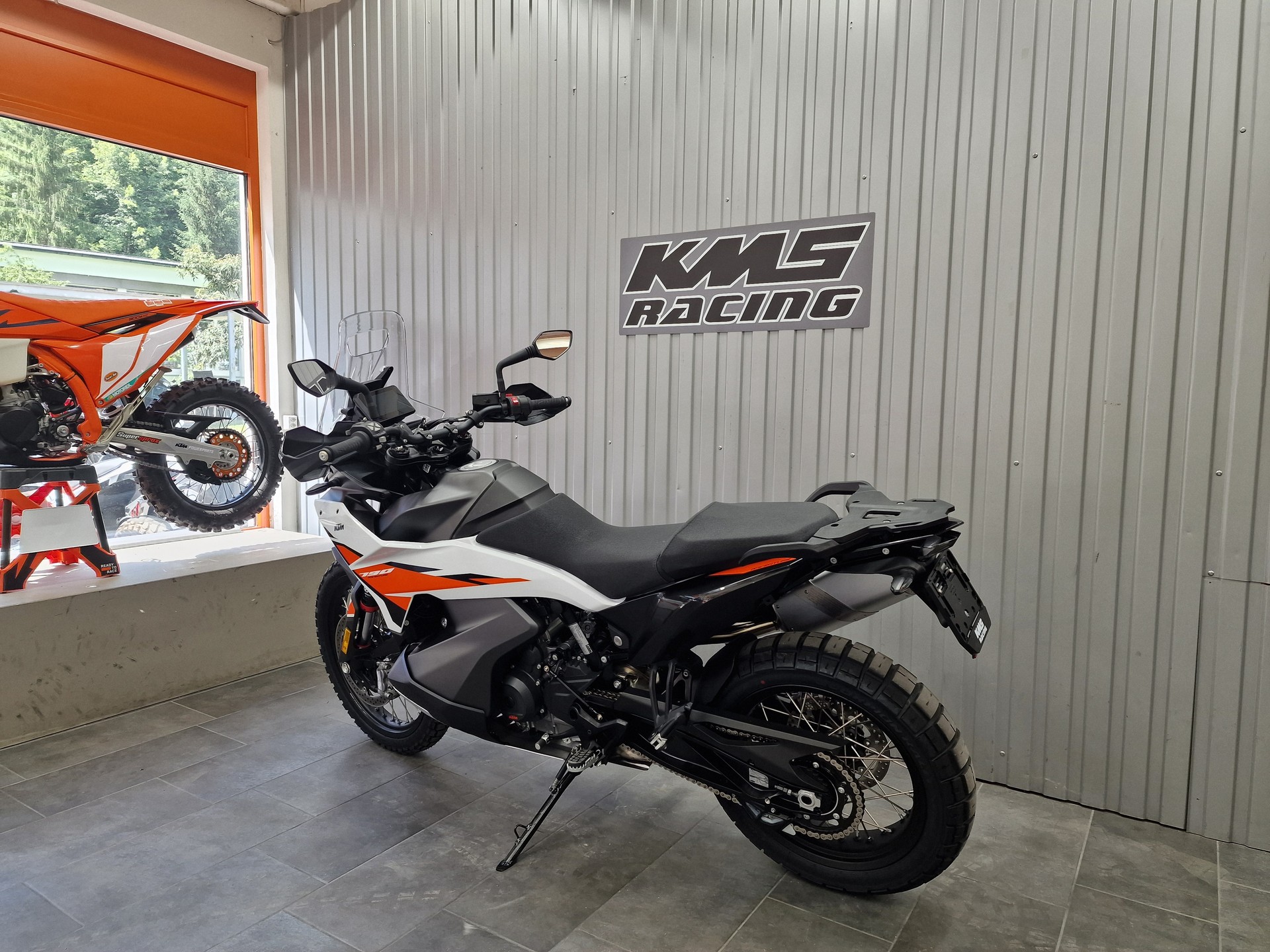 KTM 790 Adventure-image-4