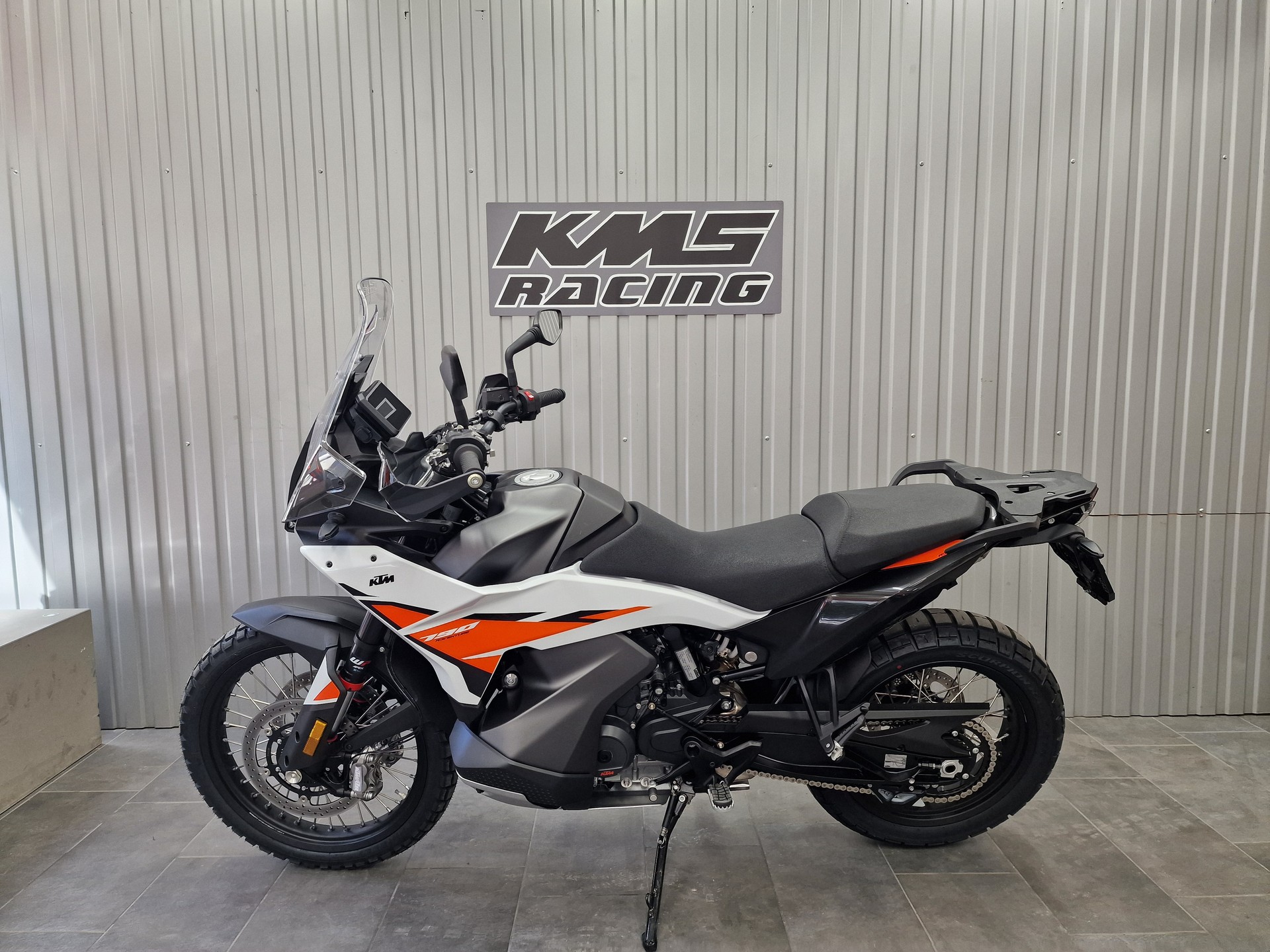 KTM 790 Adventure-showroom-element-3