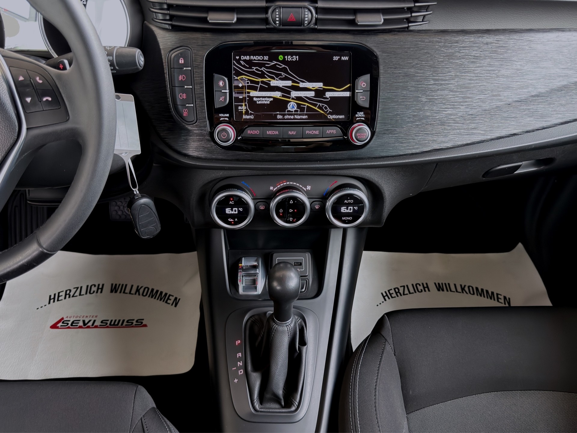 ALFA ROMEO Giulietta 1.4 MultiAir Super TCT*Frisch ab MFK,1 Jahr oder 20000km Garantie*-image-9