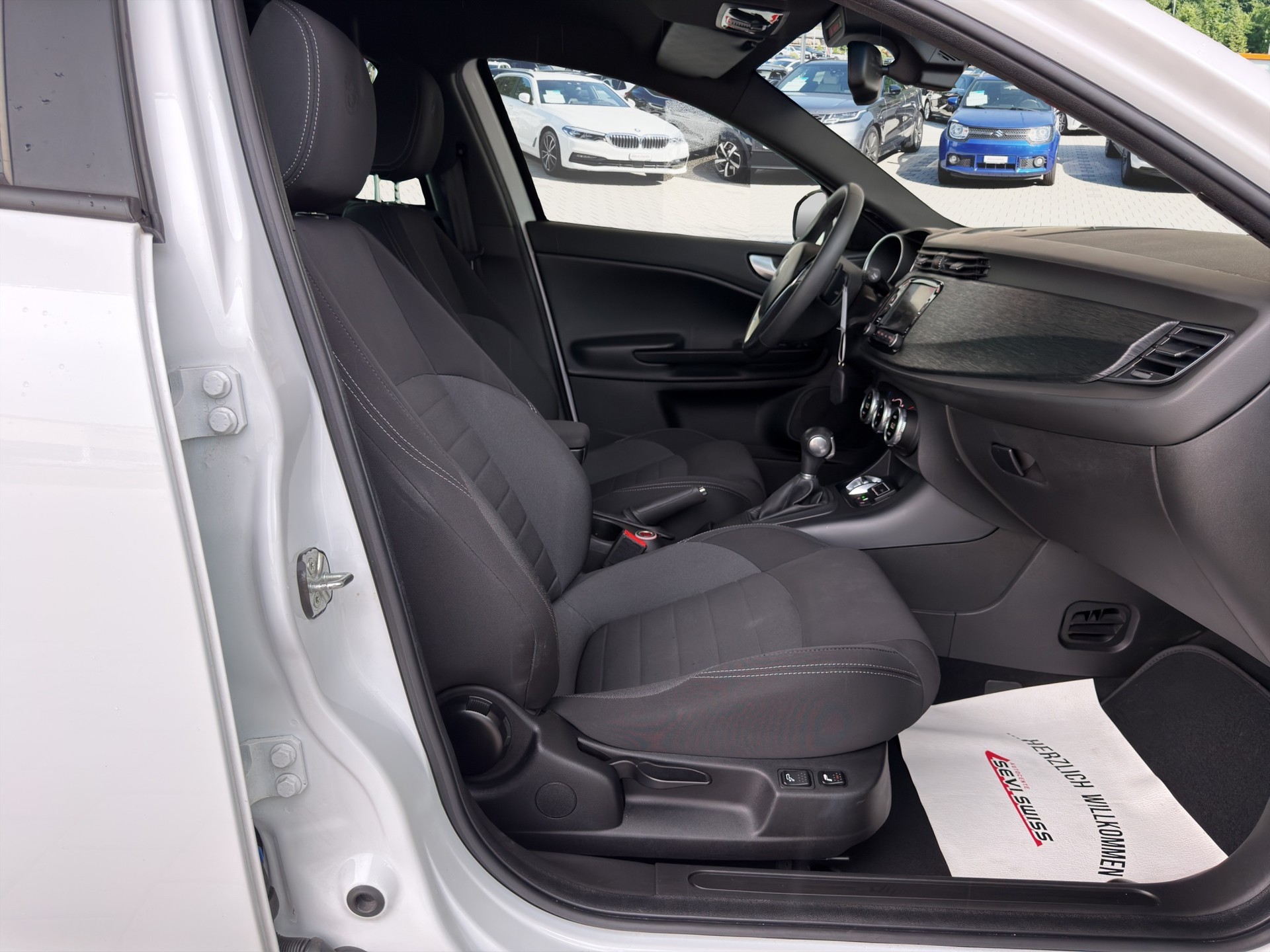 ALFA ROMEO Giulietta 1.4 MultiAir Super TCT*Frisch ab MFK,1 Jahr oder 20000km Garantie*-image-10