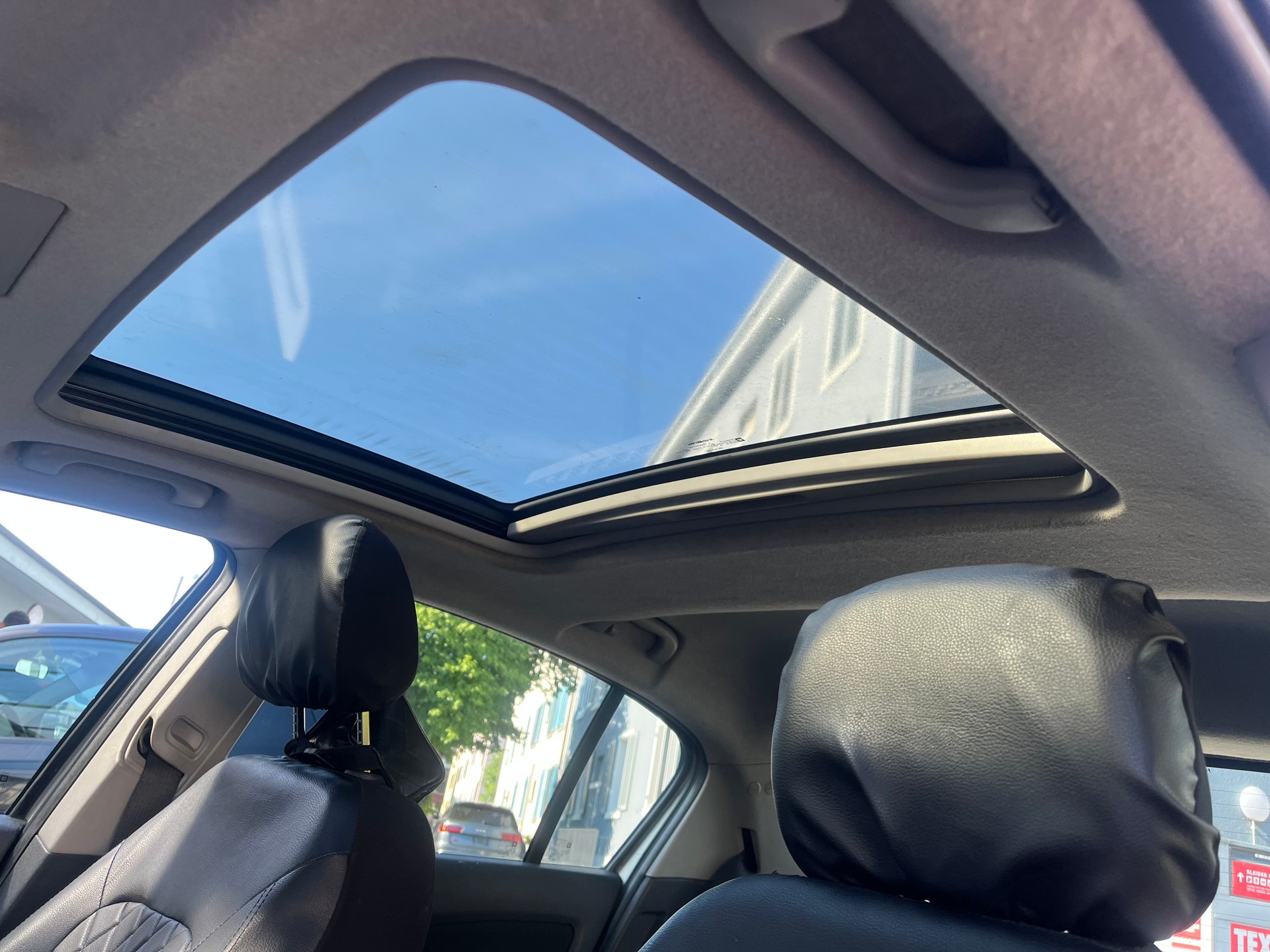 OPEL Corsa 1.4 TP Anniversary Automatic-image-11