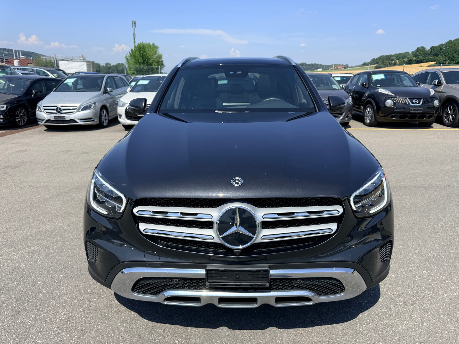 MERCEDES-BENZ GLC 220 d AMG Line Plus 4Matic 9G-Tronic-image-3