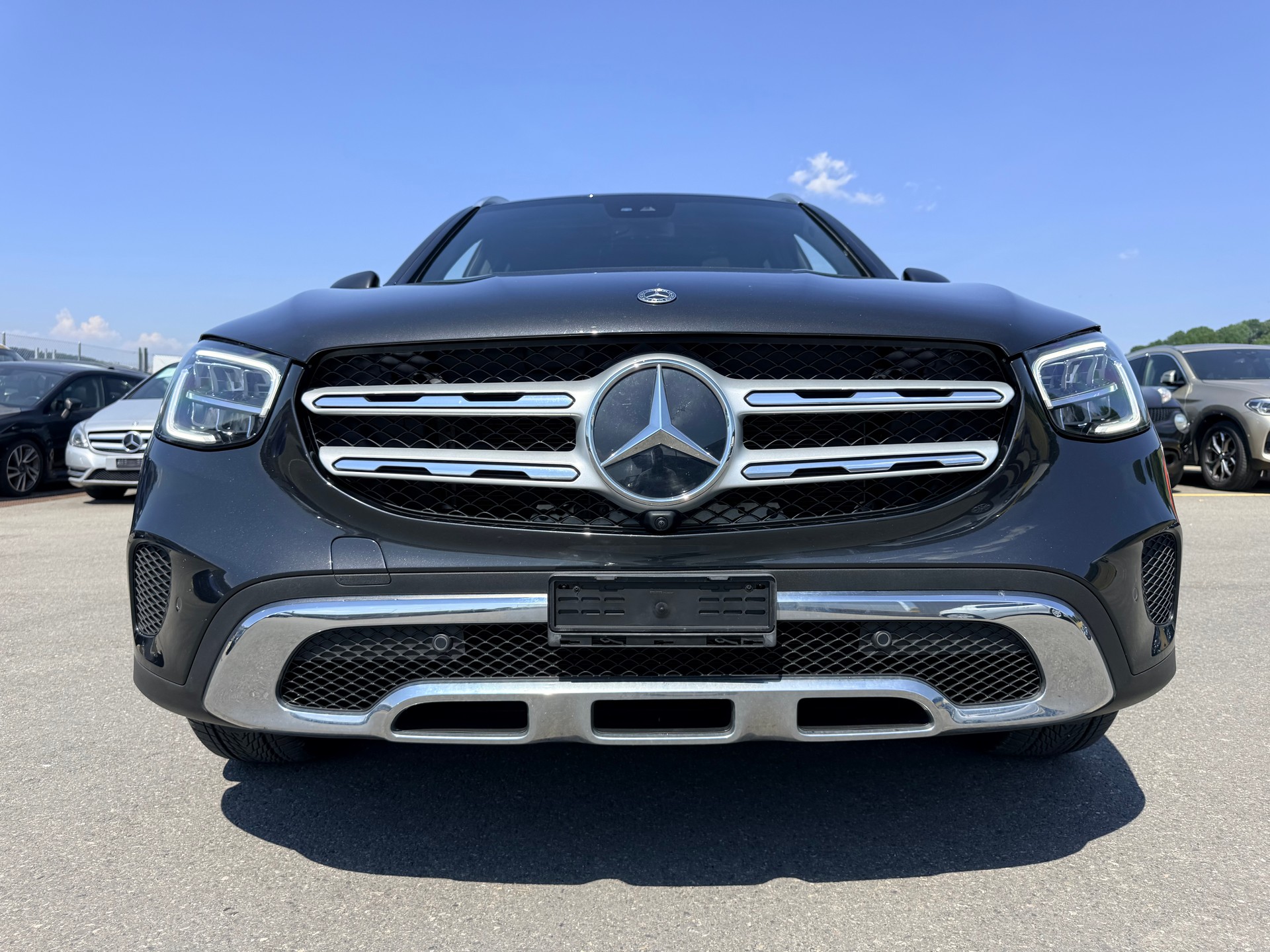 MERCEDES-BENZ GLC 220 d AMG Line Plus 4Matic 9G-Tronic-image-2