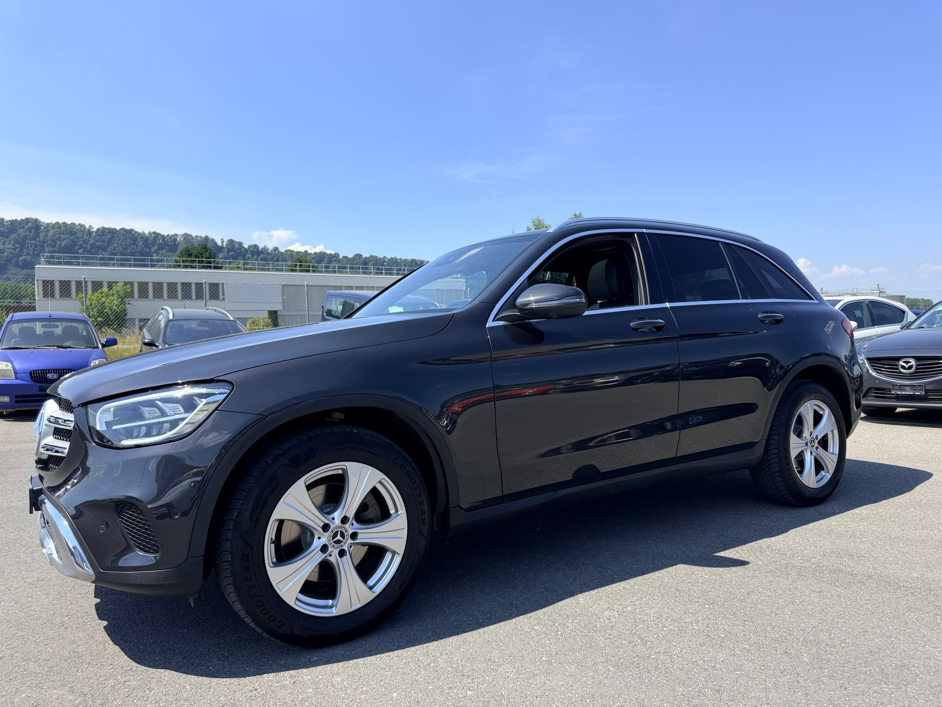 MERCEDES-BENZ GLC 220 d AMG Line Plus 4Matic 9G-Tronic-image-0