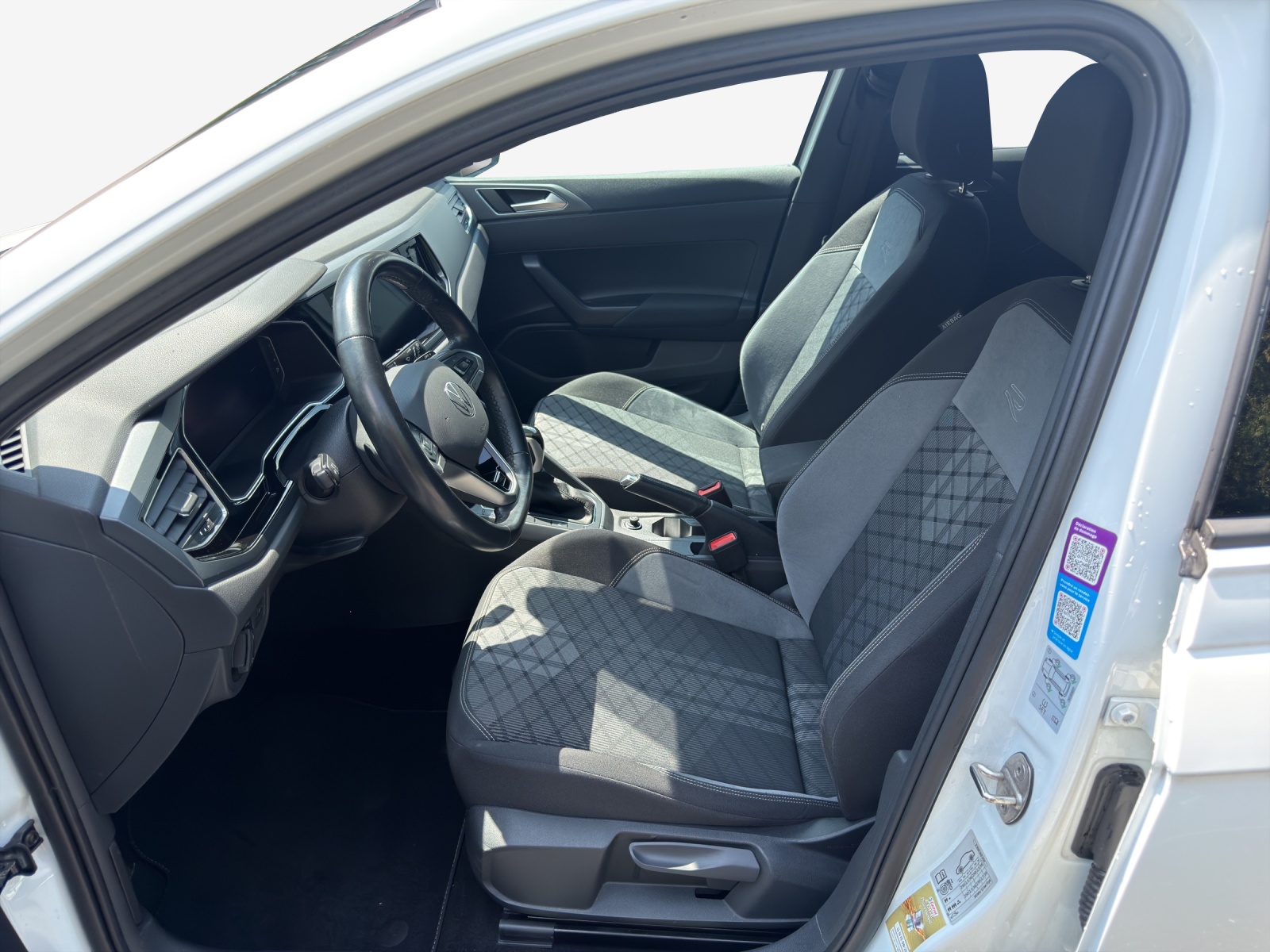 VW Polo 1.0 TSI R-Line DSG-image-7