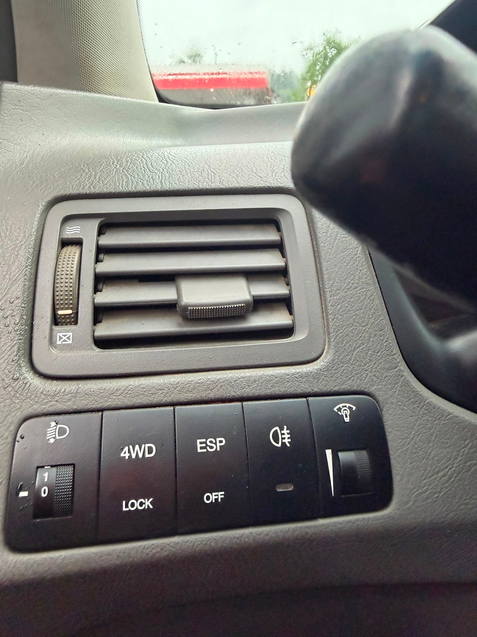 HYUNDAI Tucson 2.0 CRDi VGT Premium 4WD-image-11