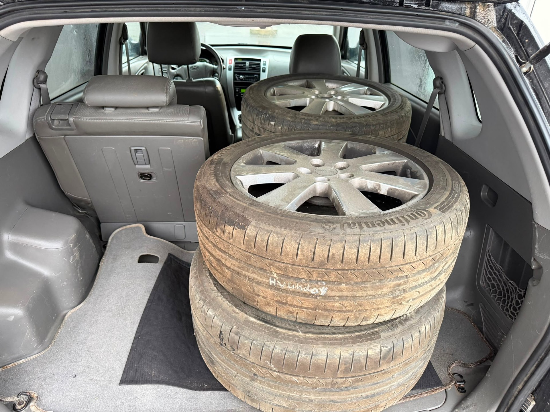 HYUNDAI Tucson 2.0 CRDi VGT Premium 4WD-image-13