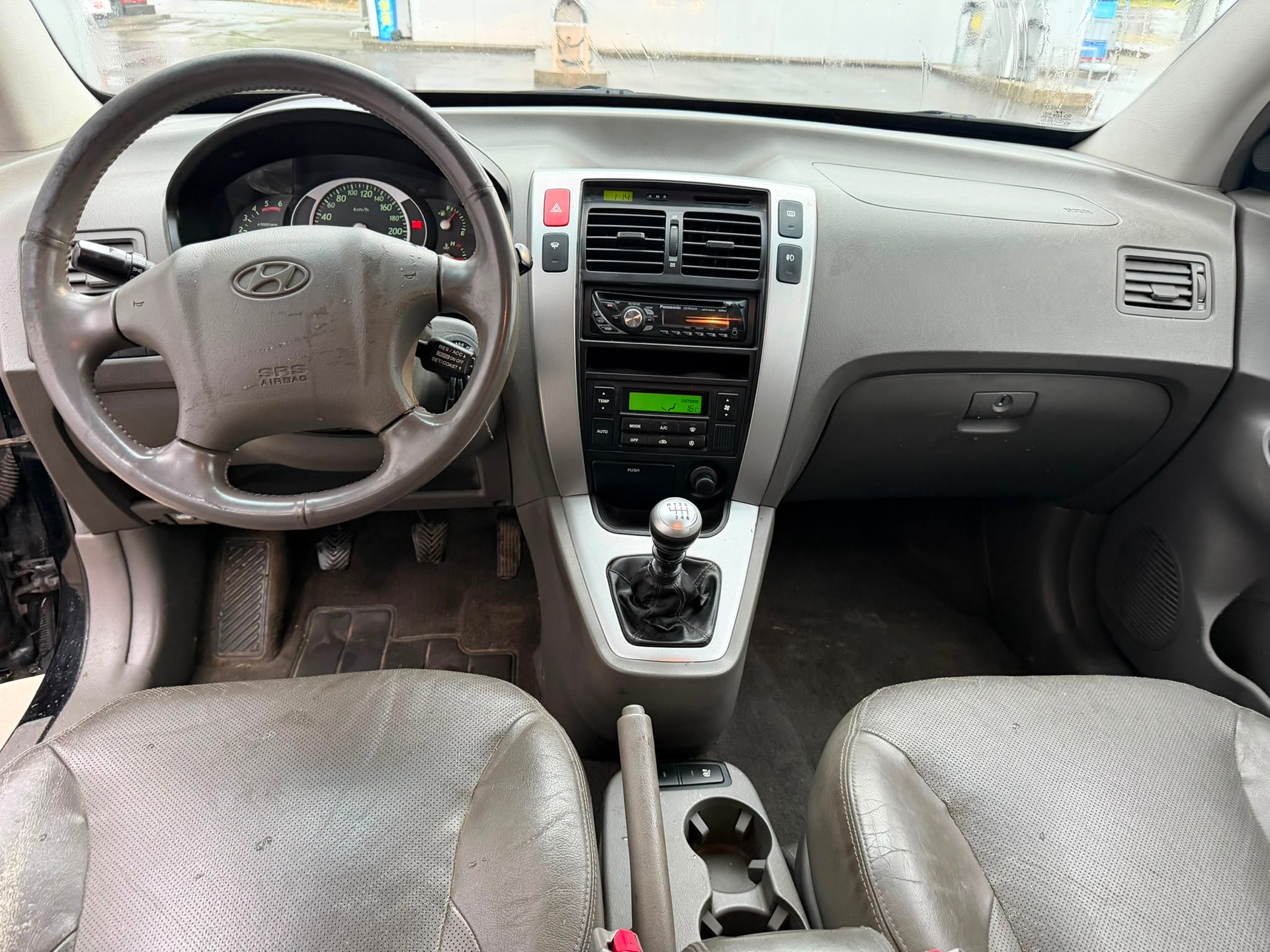 HYUNDAI Tucson 2.0 CRDi VGT Premium 4WD-image-7