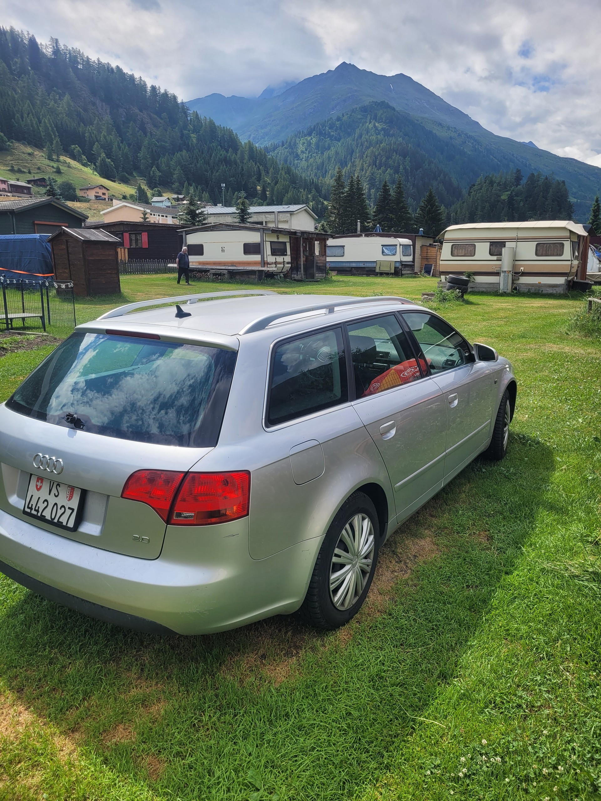 AUDI 2.0-image-1