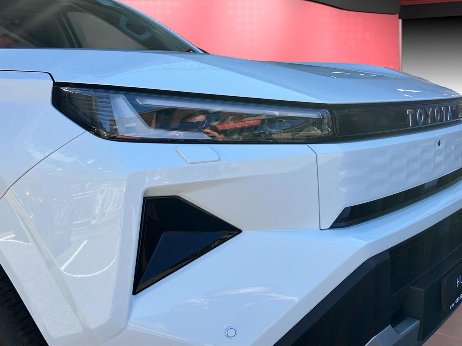 TOYOTA Hilux Double Cab.-Pick-up 59KWh Style-image-1