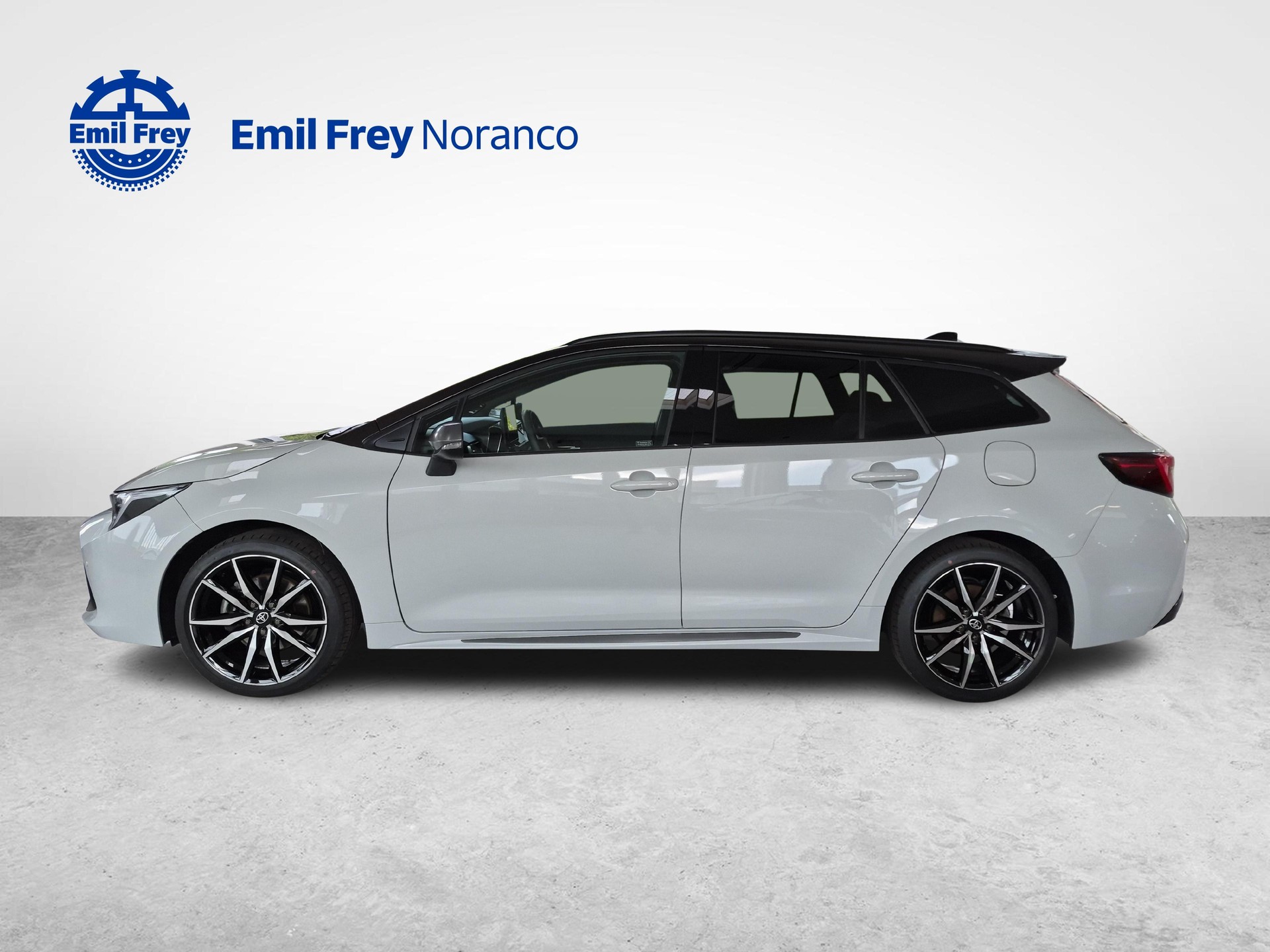 TOYOTA Corolla Touring Sports 2.0 HSD GR Sport - Servizi & Ruote invernali inclusi-image-1