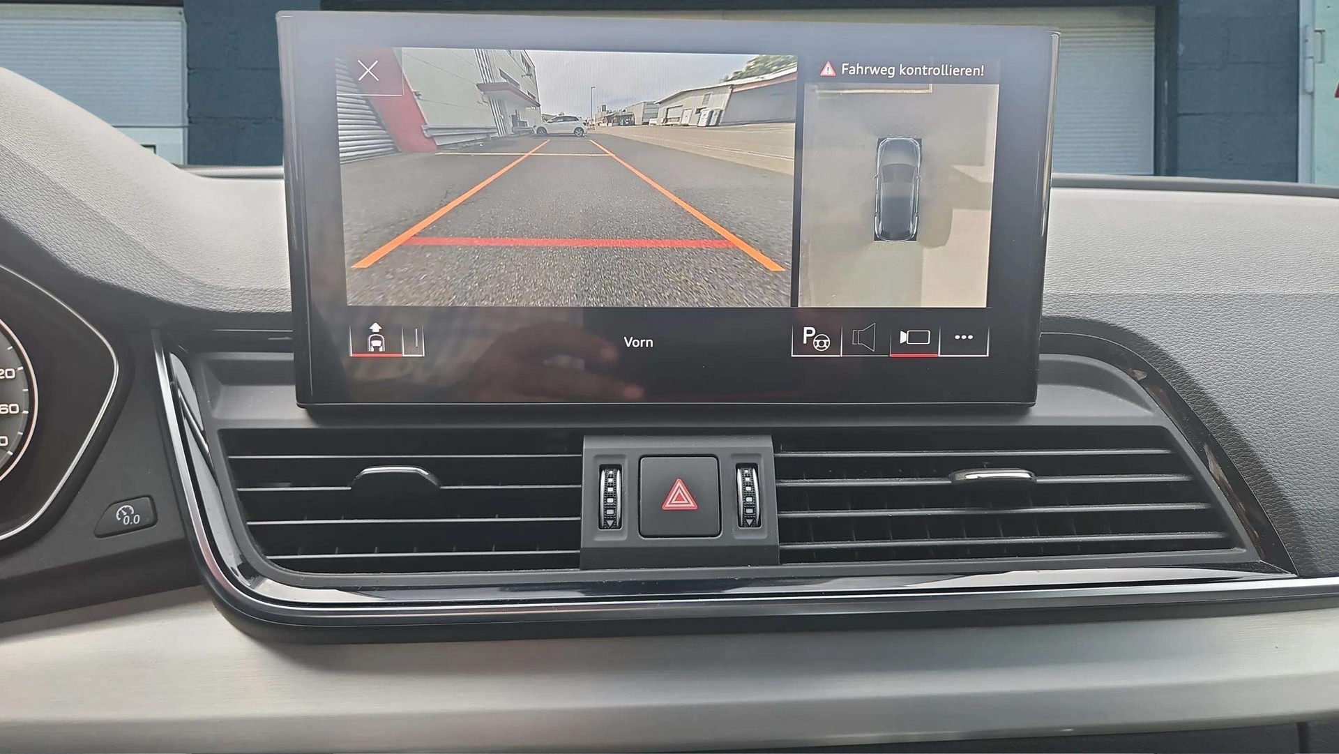 AUDI Q5 40 TDI S line quattro S-tronic mit Panoramadach & 5J Werksgarantie oder bis 100000km-image-19