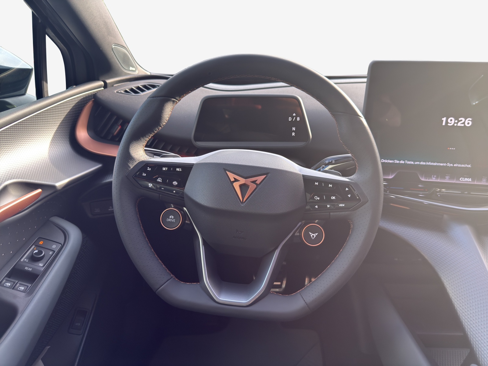 CUPRA Tavascan Type 10 77 kWh Extreme-image-9