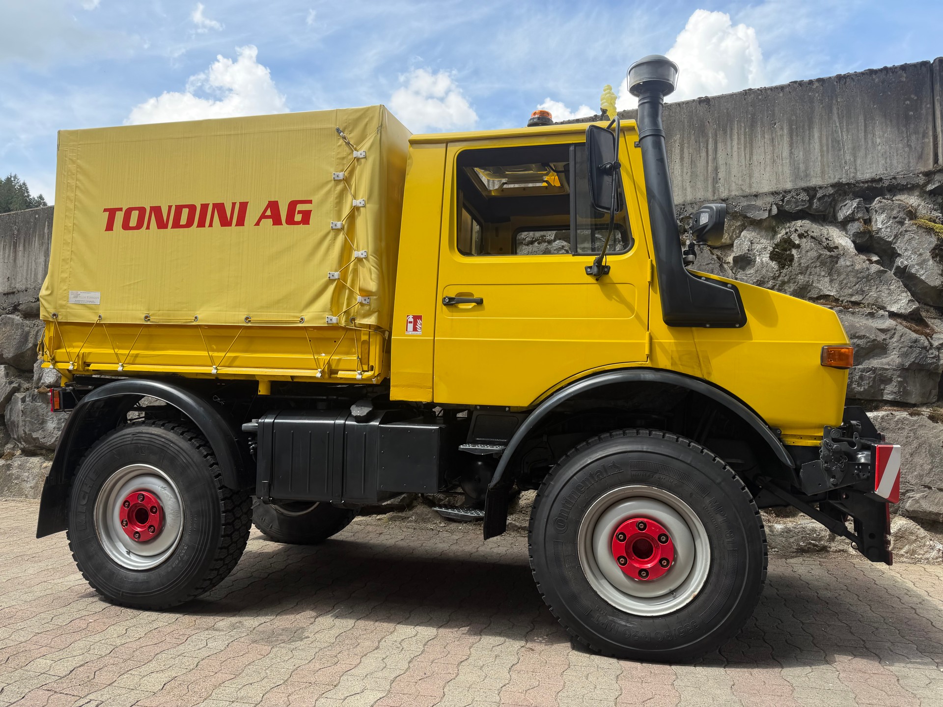 UNIMOG U 1400-image-3