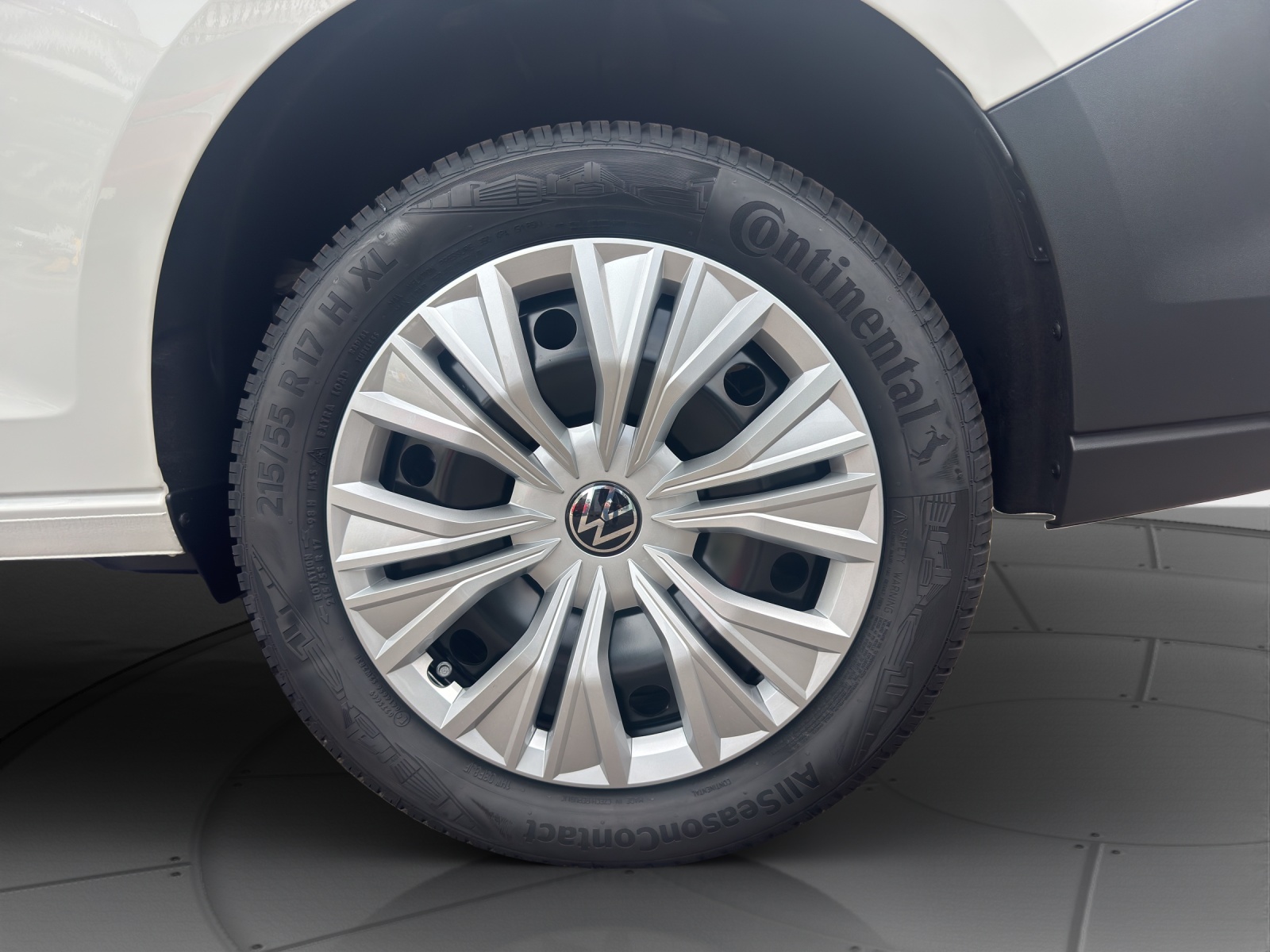 VW Caddy Cargo 1.5 TSI Plug in Hybrid DSG-image-7