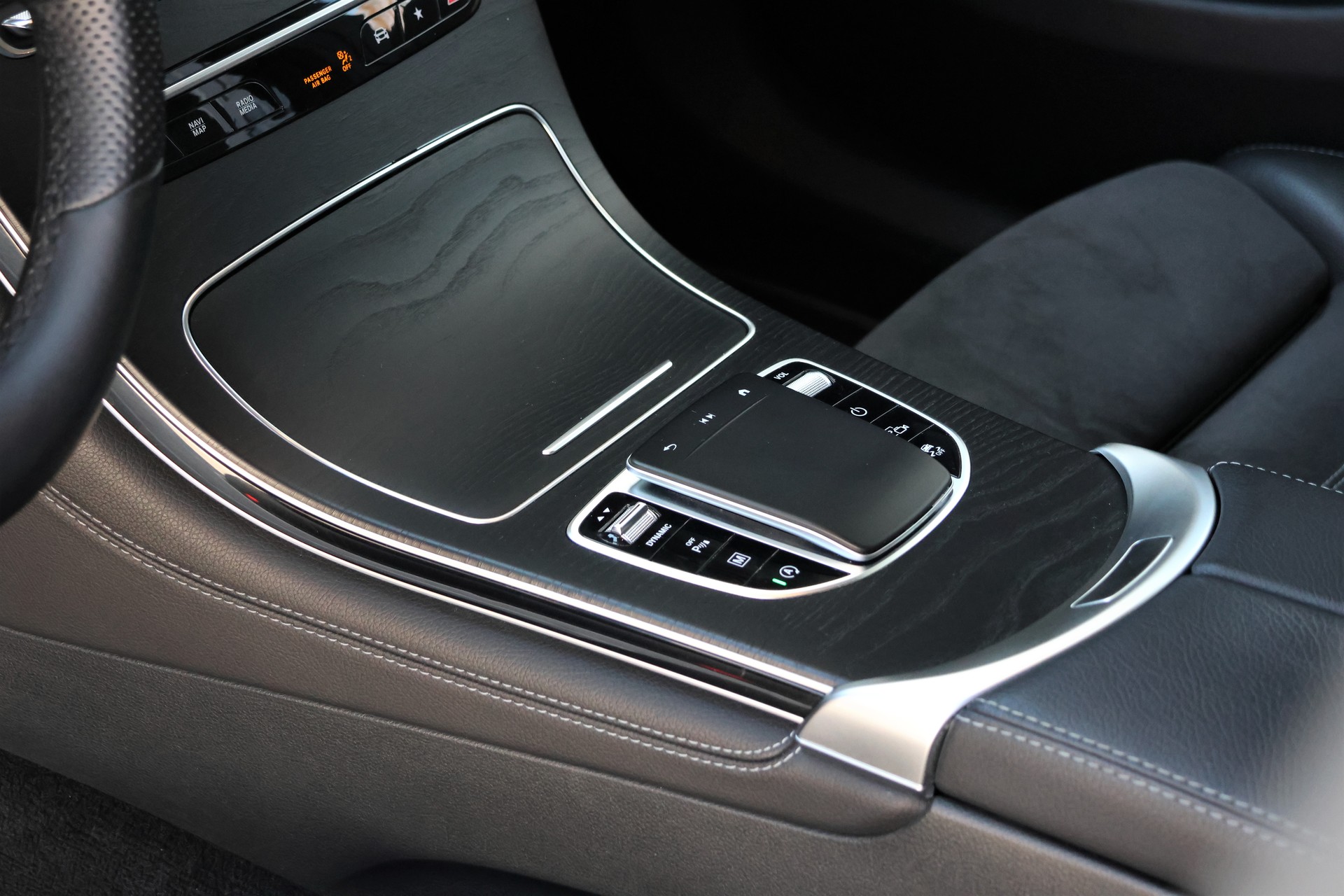 MERCEDES-BENZ GLC 220 d AMG Line 4Matic 9G-Tronic (CH)-image-10
