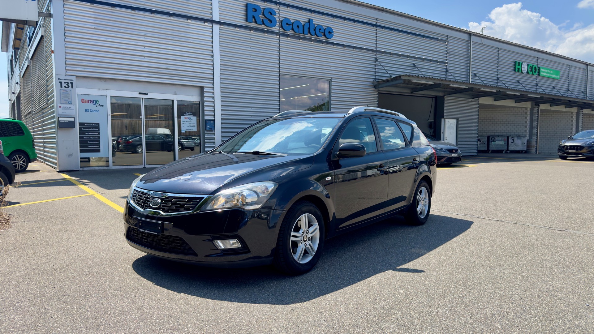 KIA Cee'd Sporty Wagon 1.6 16V Trend-image-0