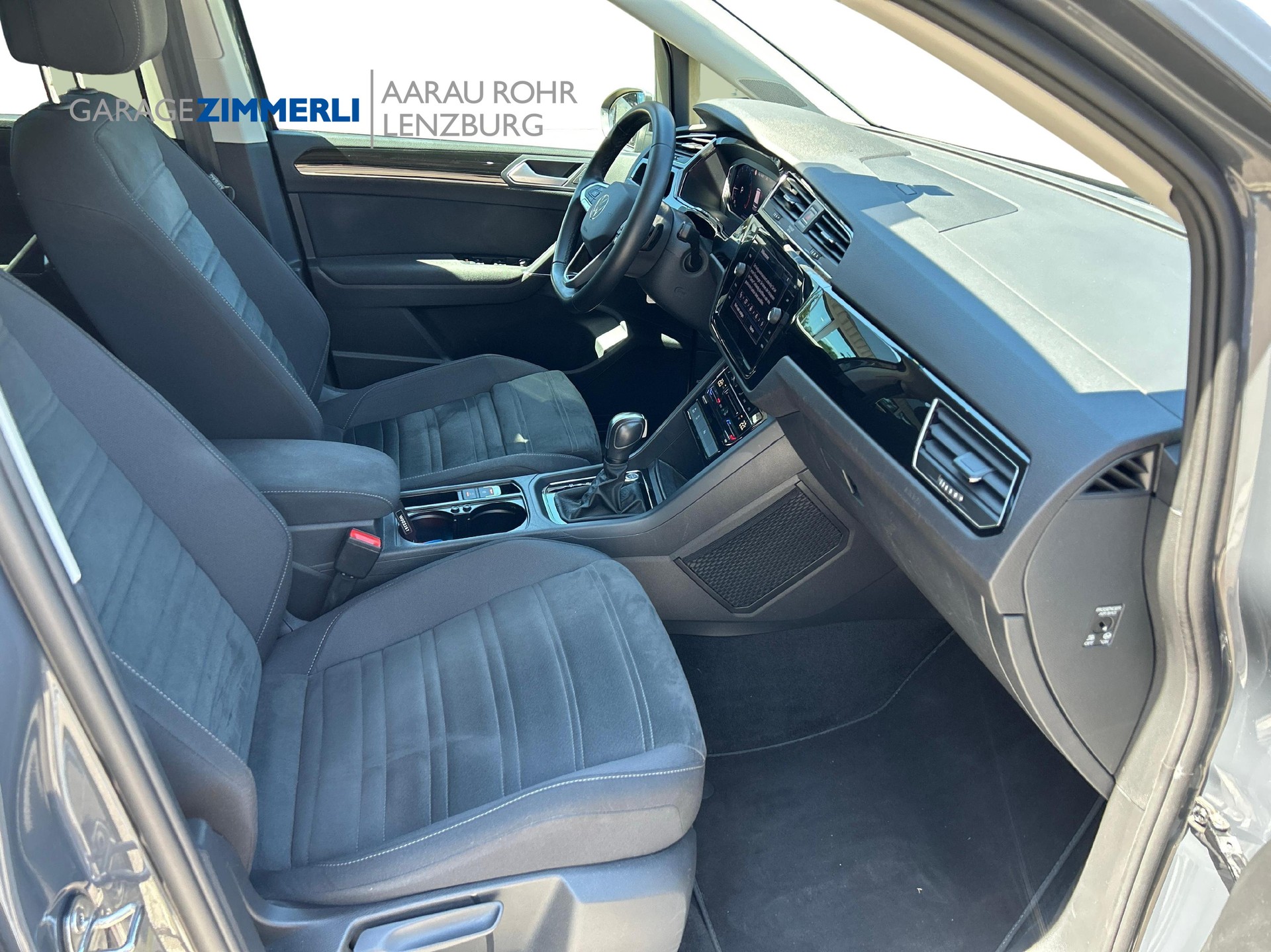VW Touran 1.5 TSI EVO Highline DSG-image-6