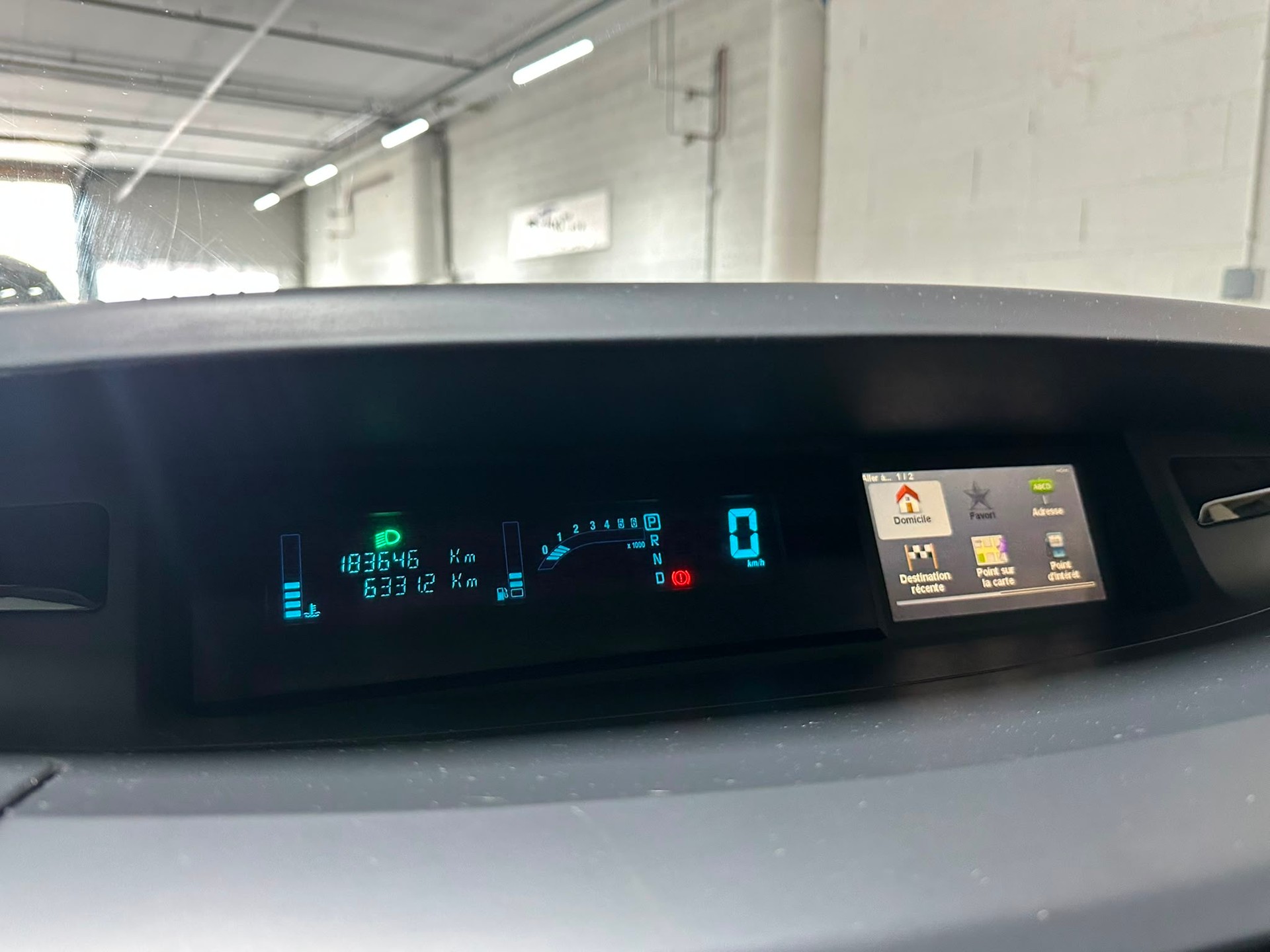 RENAULT Espace 2.0 dCi Dynamique Automatic-image-12