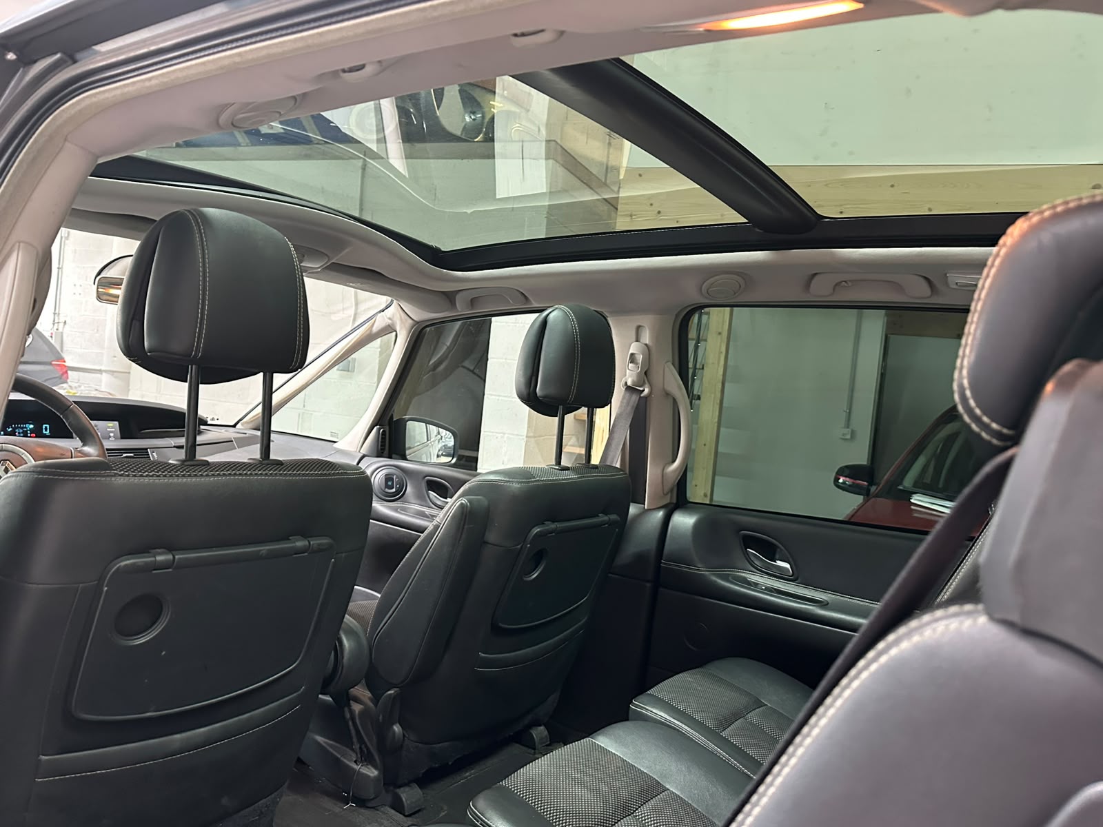 RENAULT Espace 2.0 dCi Dynamique Automatic-image-8