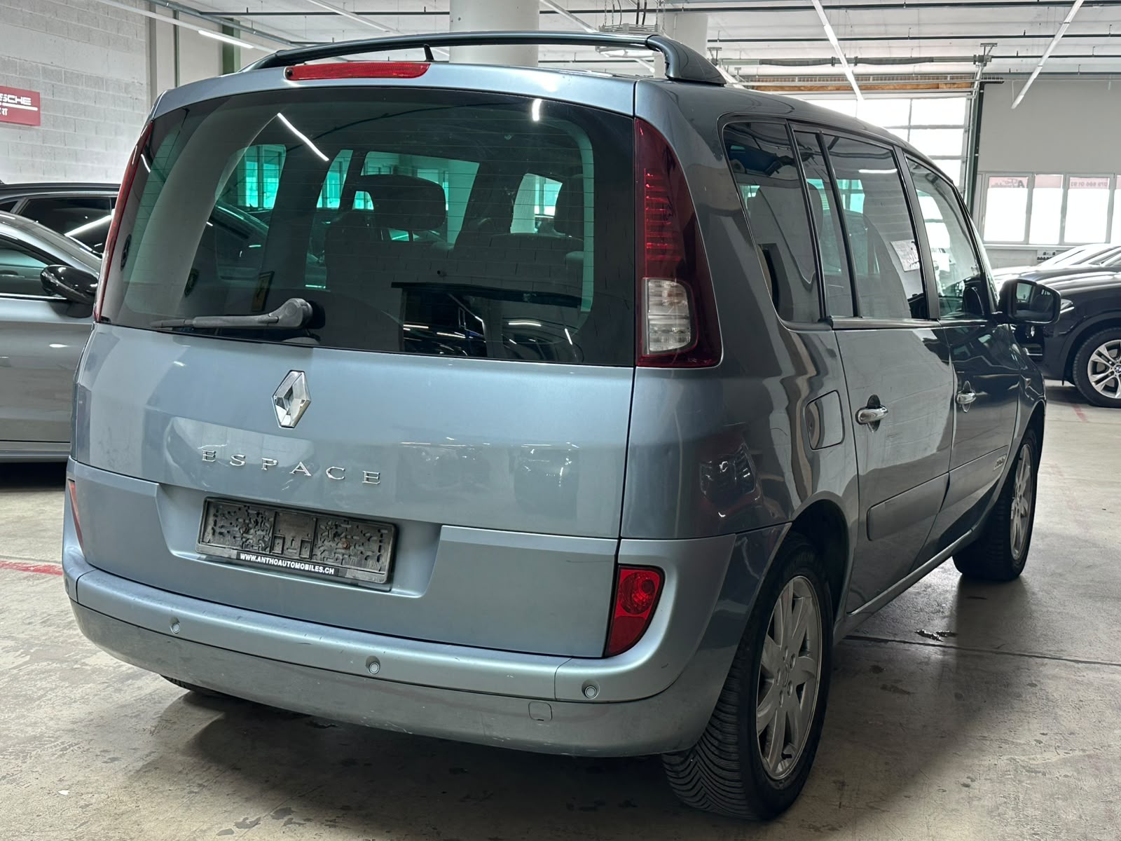 RENAULT Espace 2.0 dCi Dynamique Automatic-image-3