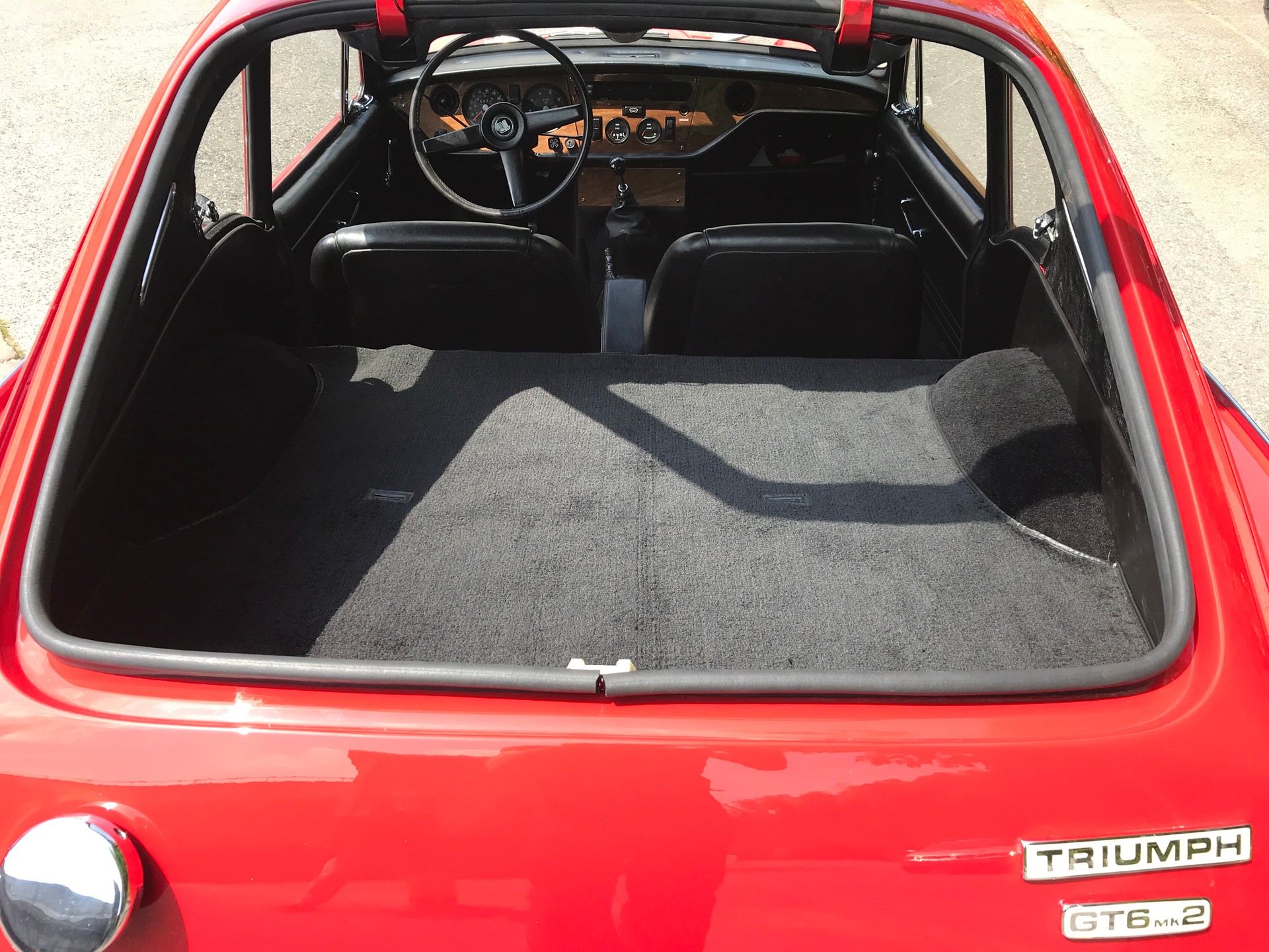 TRIUMPH GT6-image-7