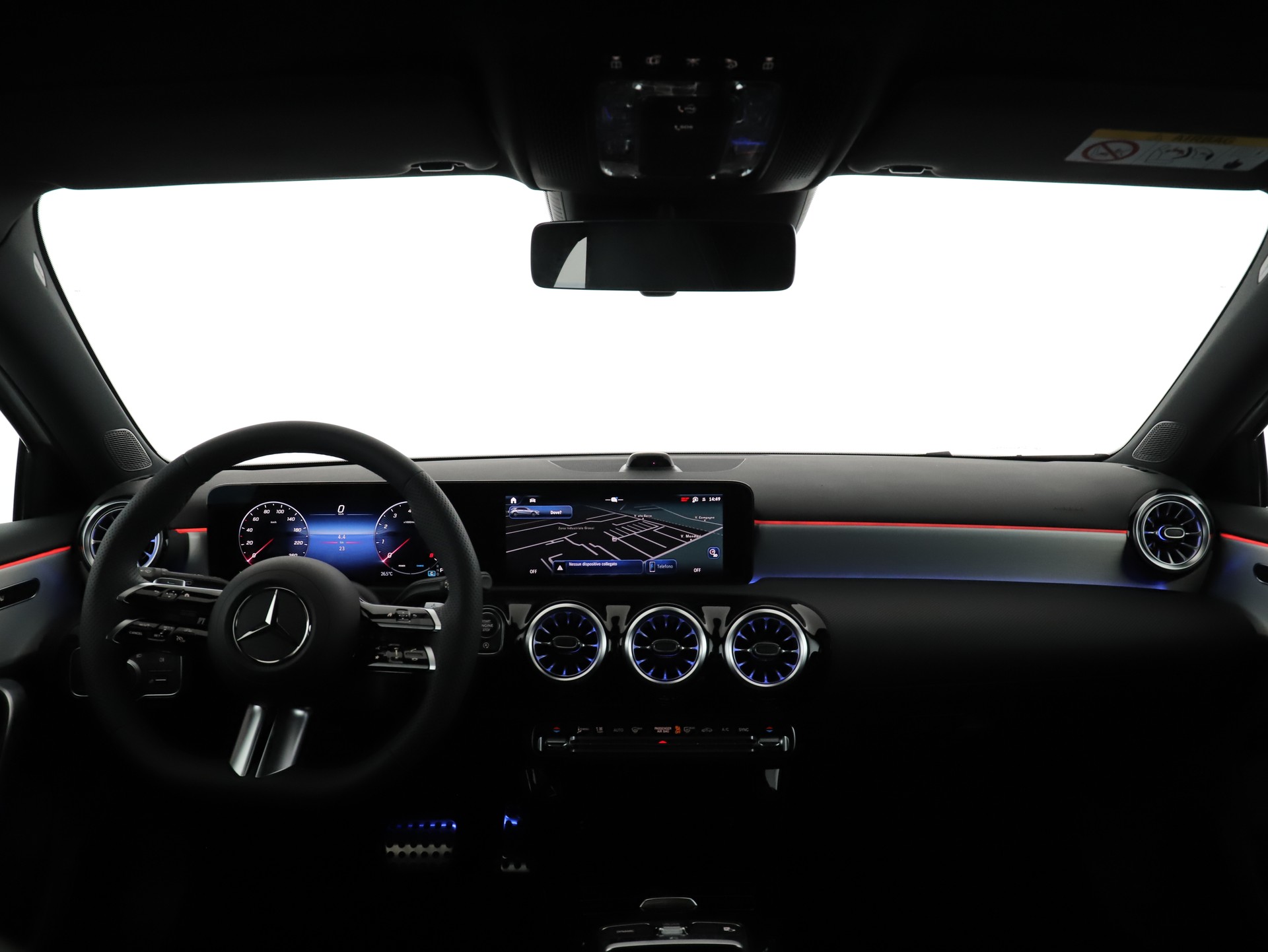MERCEDES-BENZ A 200 Night Star 7G-DCT-image-12