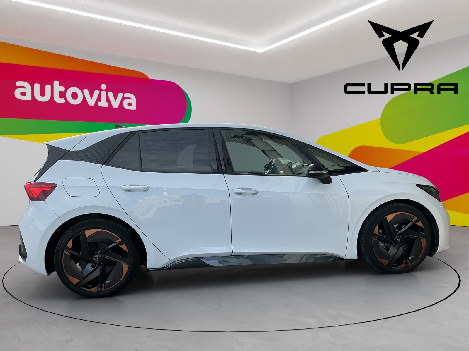 CUPRA Born 58 kWh-showroom-element-3