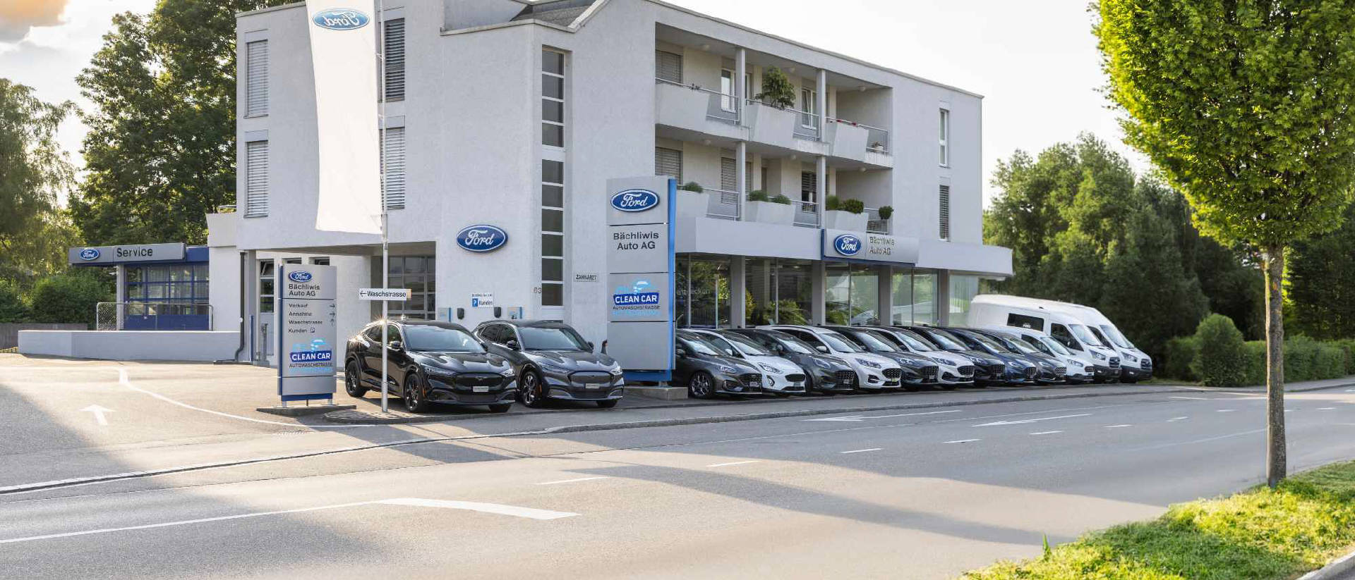 FORD Kuga 2.5 Plug-in Hybrid ST-Line X-image-30