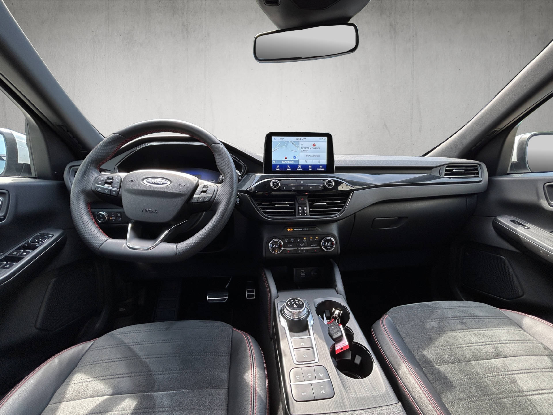 FORD Kuga 2.5 Plug-in Hybrid ST-Line X-image-14
