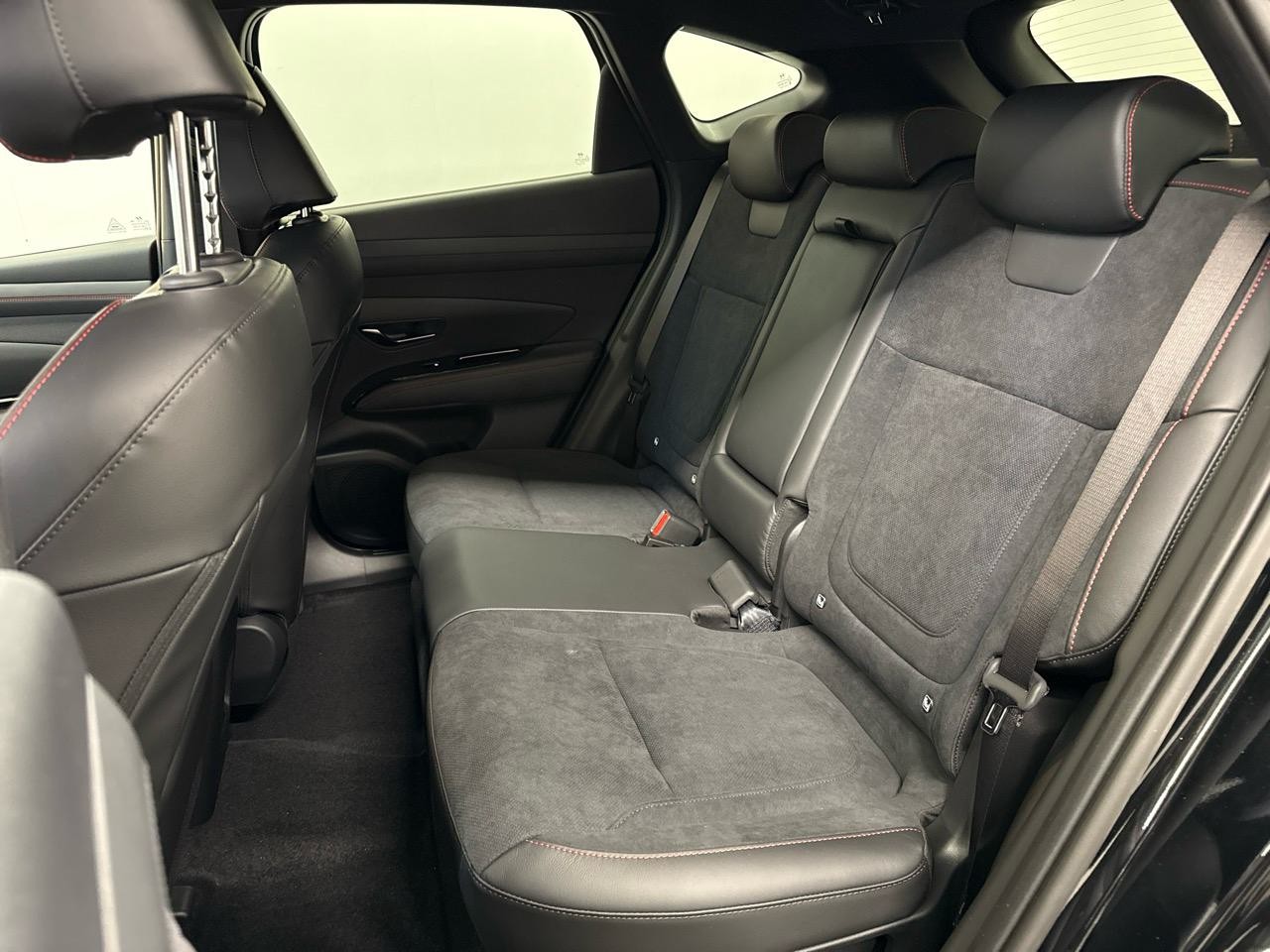 HYUNDAI Tucson 1.6 TGDI PHEV N-Line 4WD-image-8