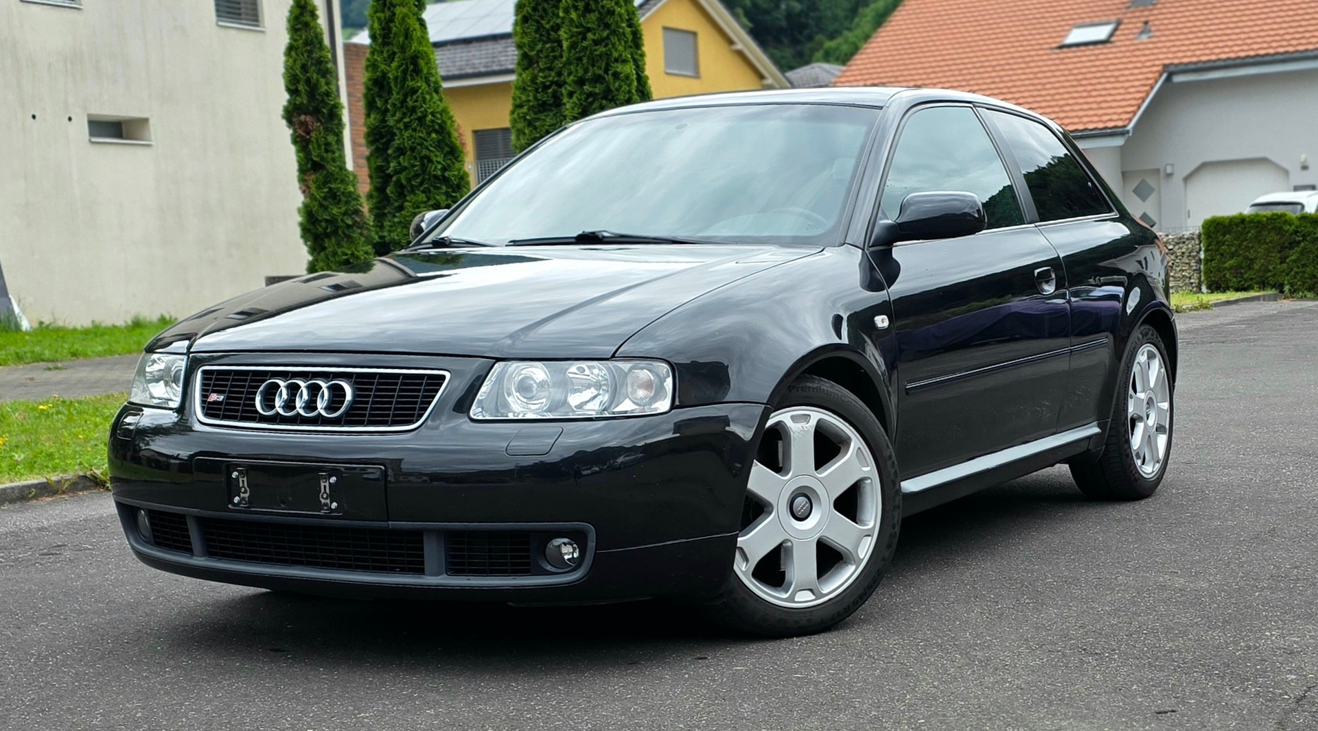 AUDI S3 quattro