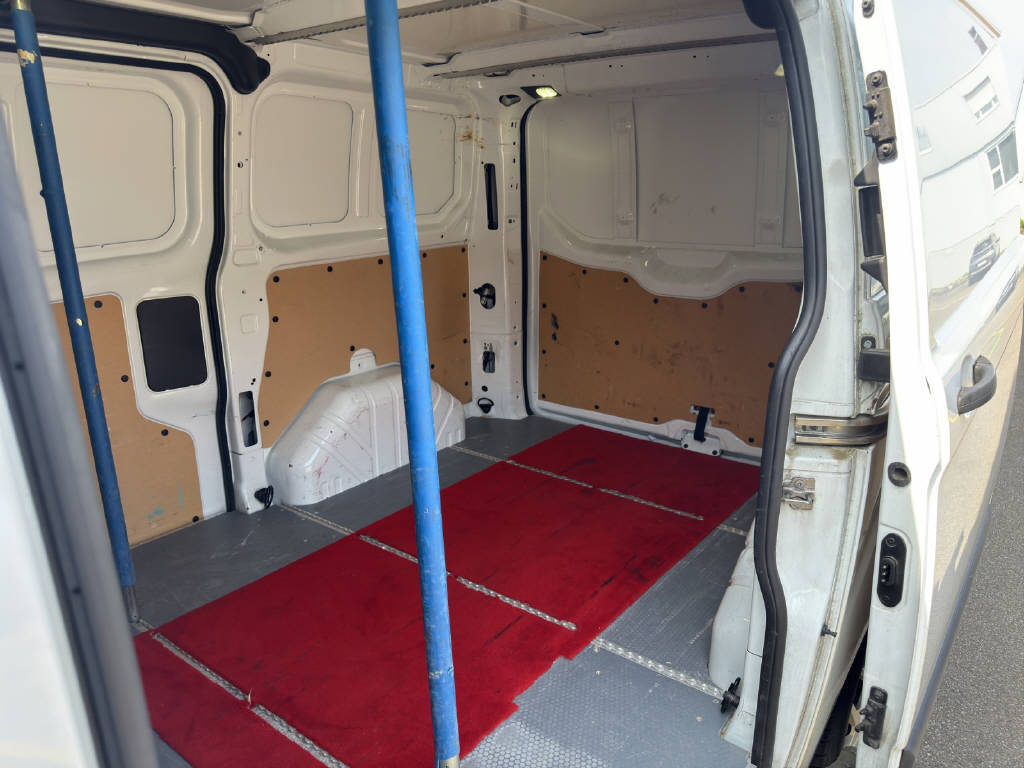 FORD Transit Custom Van 310 L1 2.2 TDCi 125 Trend-image-13
