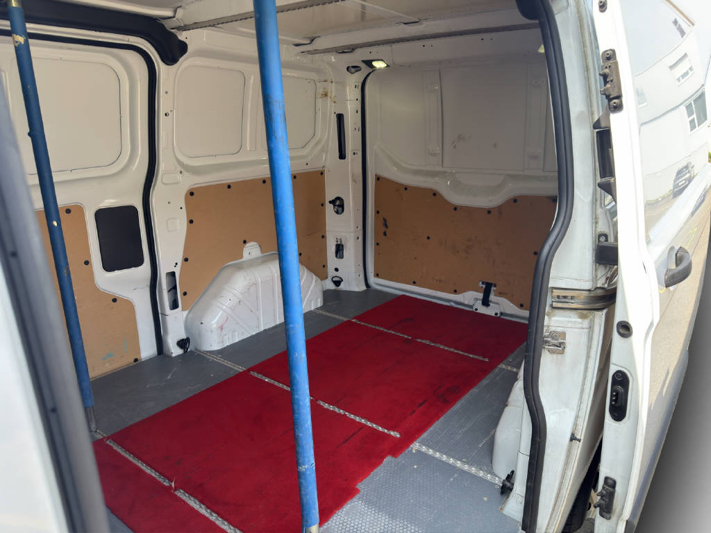 FORD Transit Custom Van 310 L1 2.2 TDCi 125 Trend-image-15