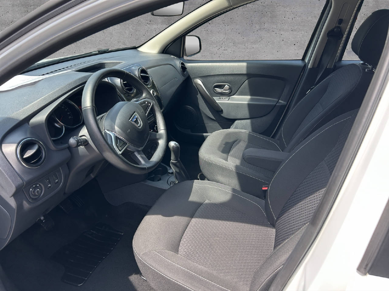 DACIA Sandero 0.9 TCe Comfort E6c S/S-image-4