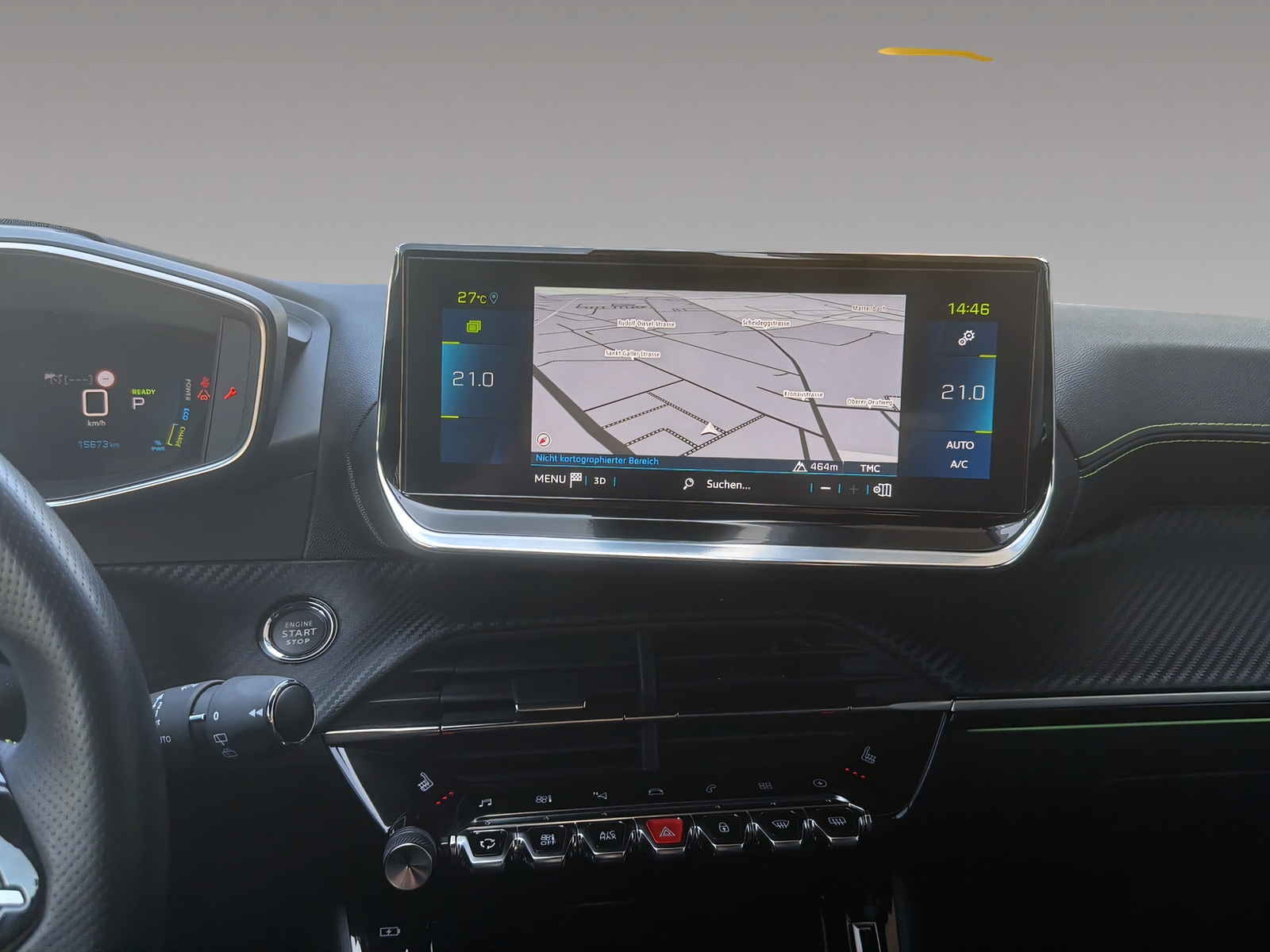 PEUGEOT 208 e-GT-image-9