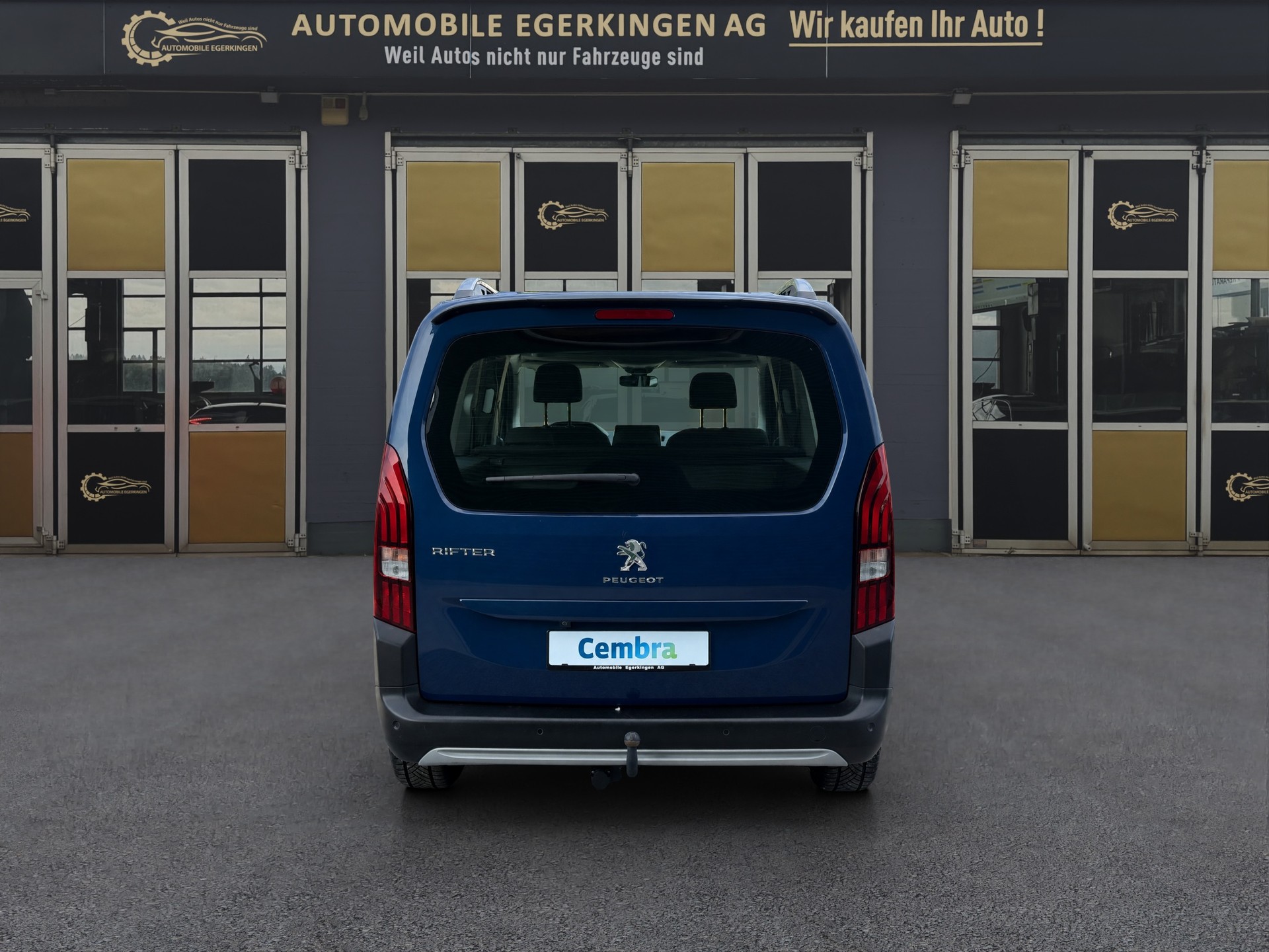 PEUGEOT Rifter Long 1.2 PureTech 130 Allure-image-5