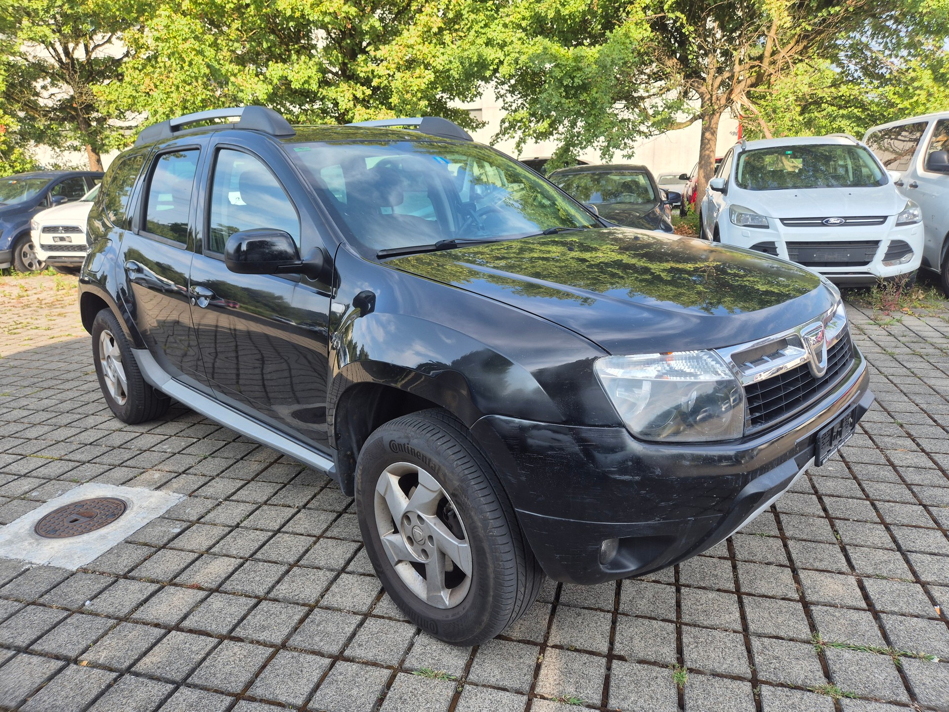 DACIA Duster 1.5 dCi Lauréate 4x4-image-2