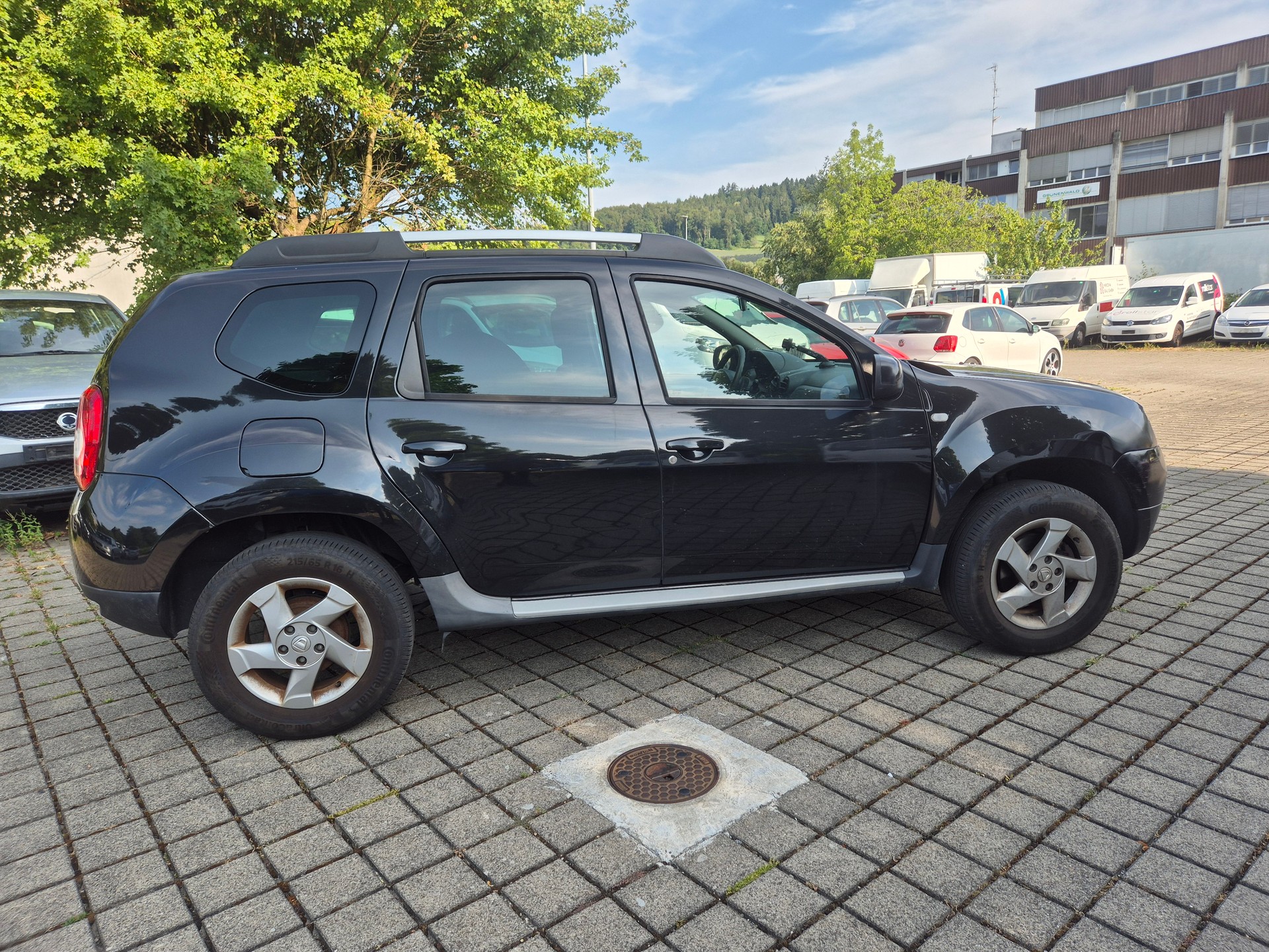 DACIA Duster 1.5 dCi Lauréate 4x4-image-3