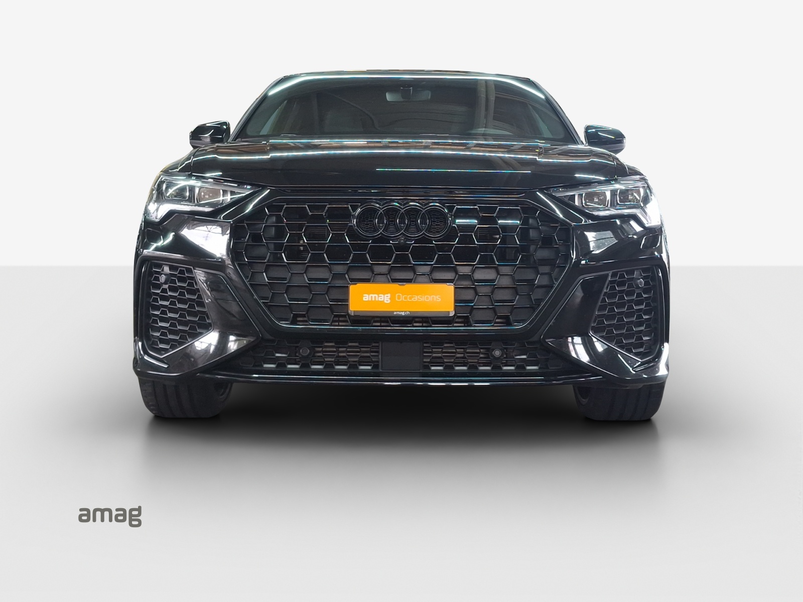 AUDI RS Q3 Sportback quattro S tronic-image-6