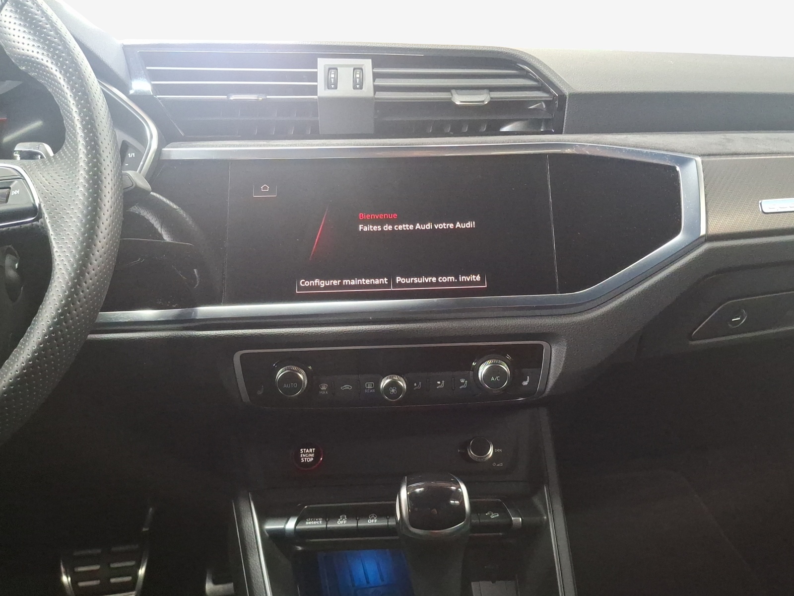 AUDI RS Q3 Sportback quattro S tronic-image-10