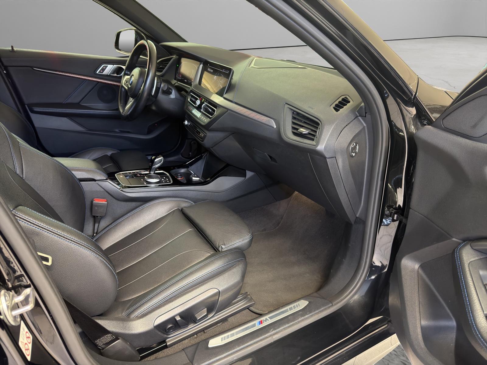 BMW 120d xDrive M-SportPaket-image-18