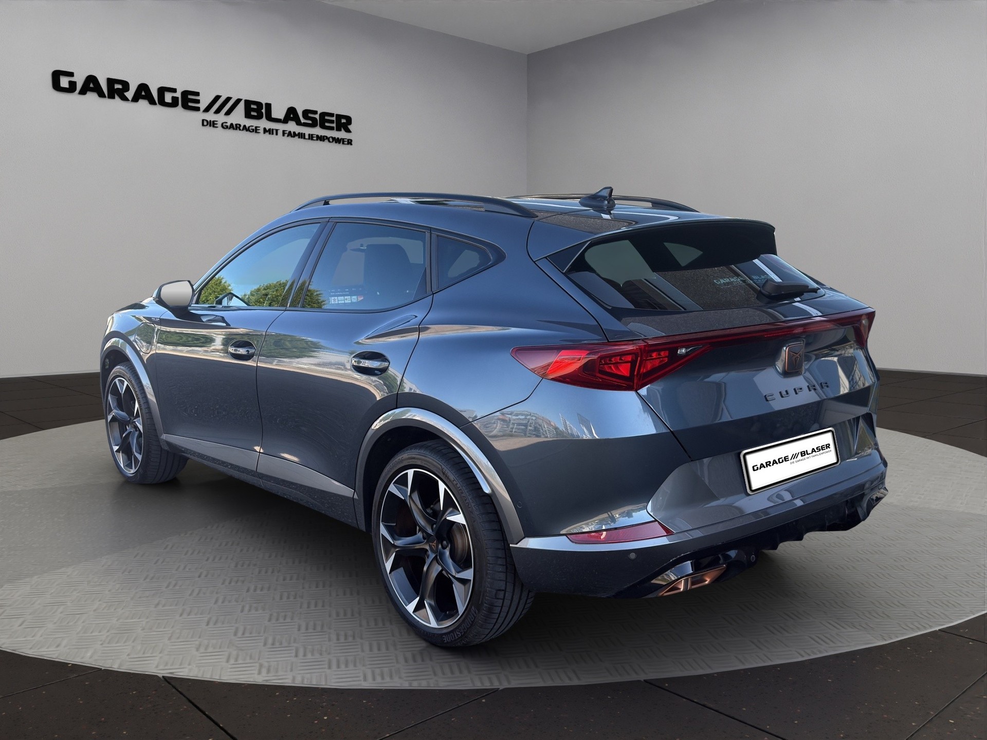 CUPRA Formentor 1.4 e-HYBRID pHEV Inicio DSG-image-2