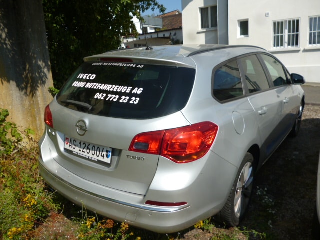 OPEL Astra SportsTourer 1.4i 16V Turbo Sport-image-1