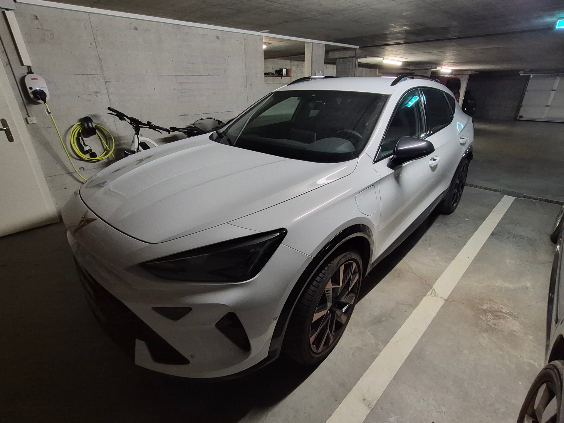 CUPRA 1.5 eHybrid VZ DSG-image-5