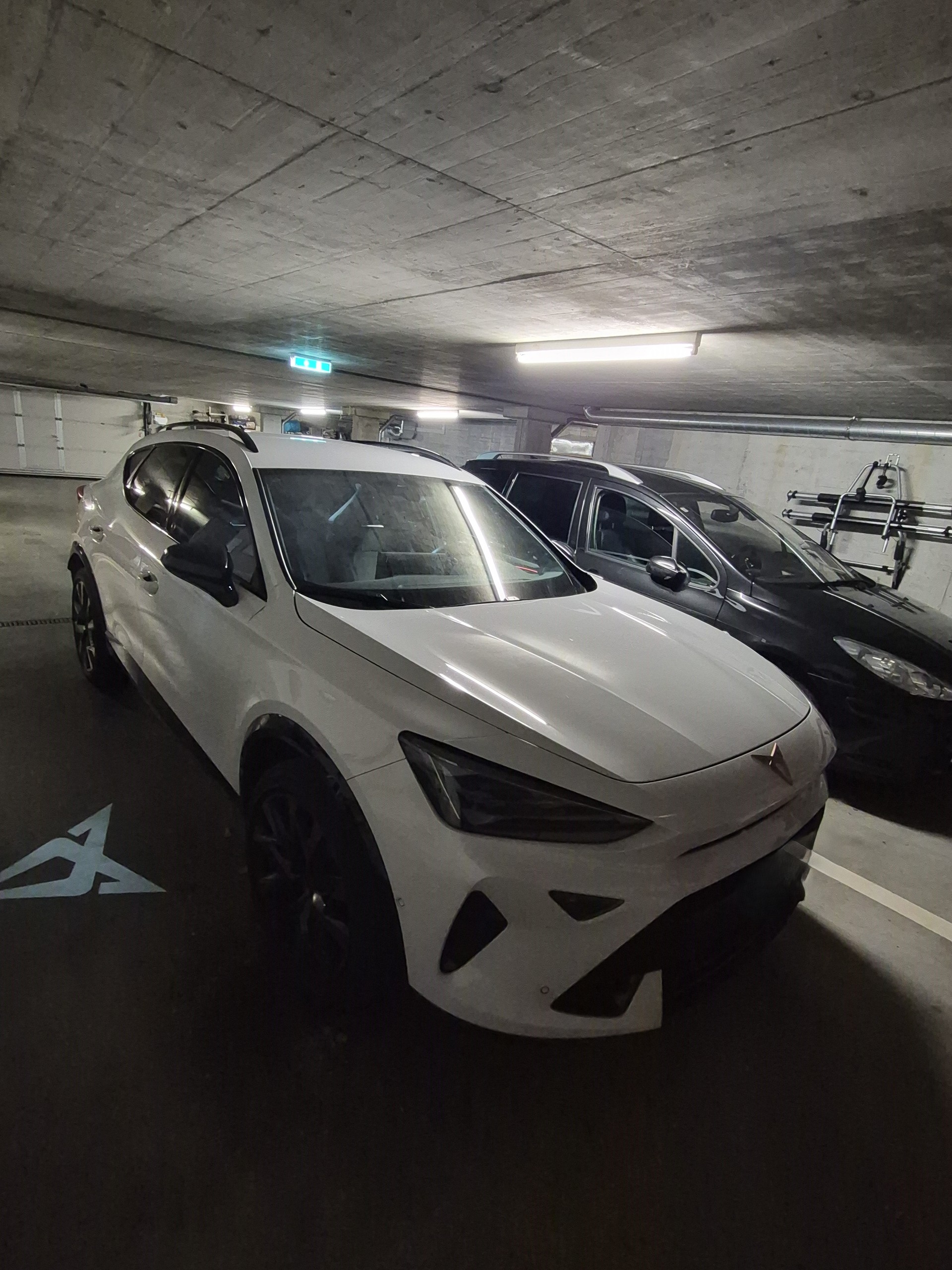 CUPRA 1.5 eHybrid VZ DSG-image-0