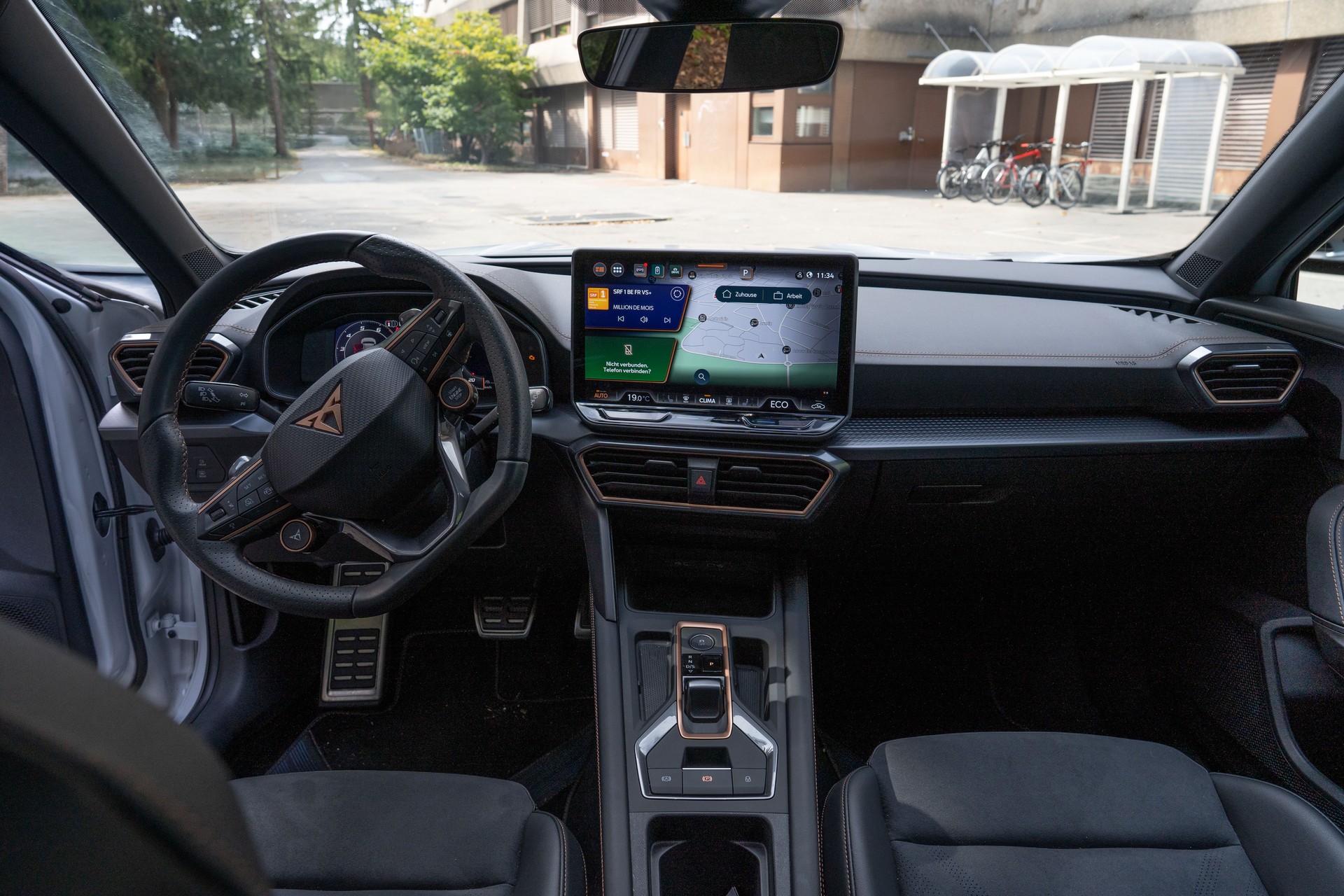 CUPRA 1.5 eHybrid VZ DSG-image-12