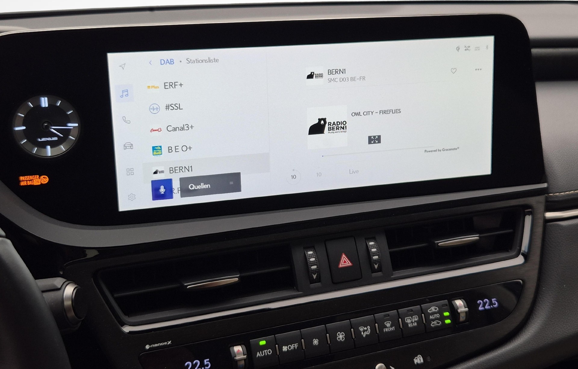 LEXUS ES 300h Excellence-image-14