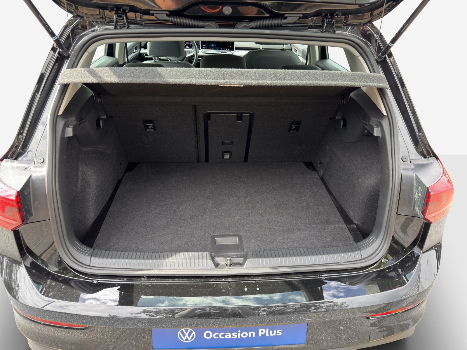 VW Golf 1.5 e TSI mHEV Life DSG-image-12