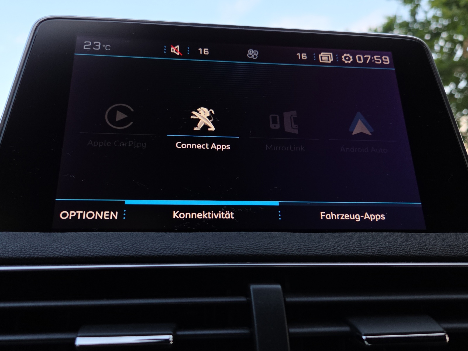 PEUGEOT 3008 1.6 BlueHDi GT Line EAT-image-12